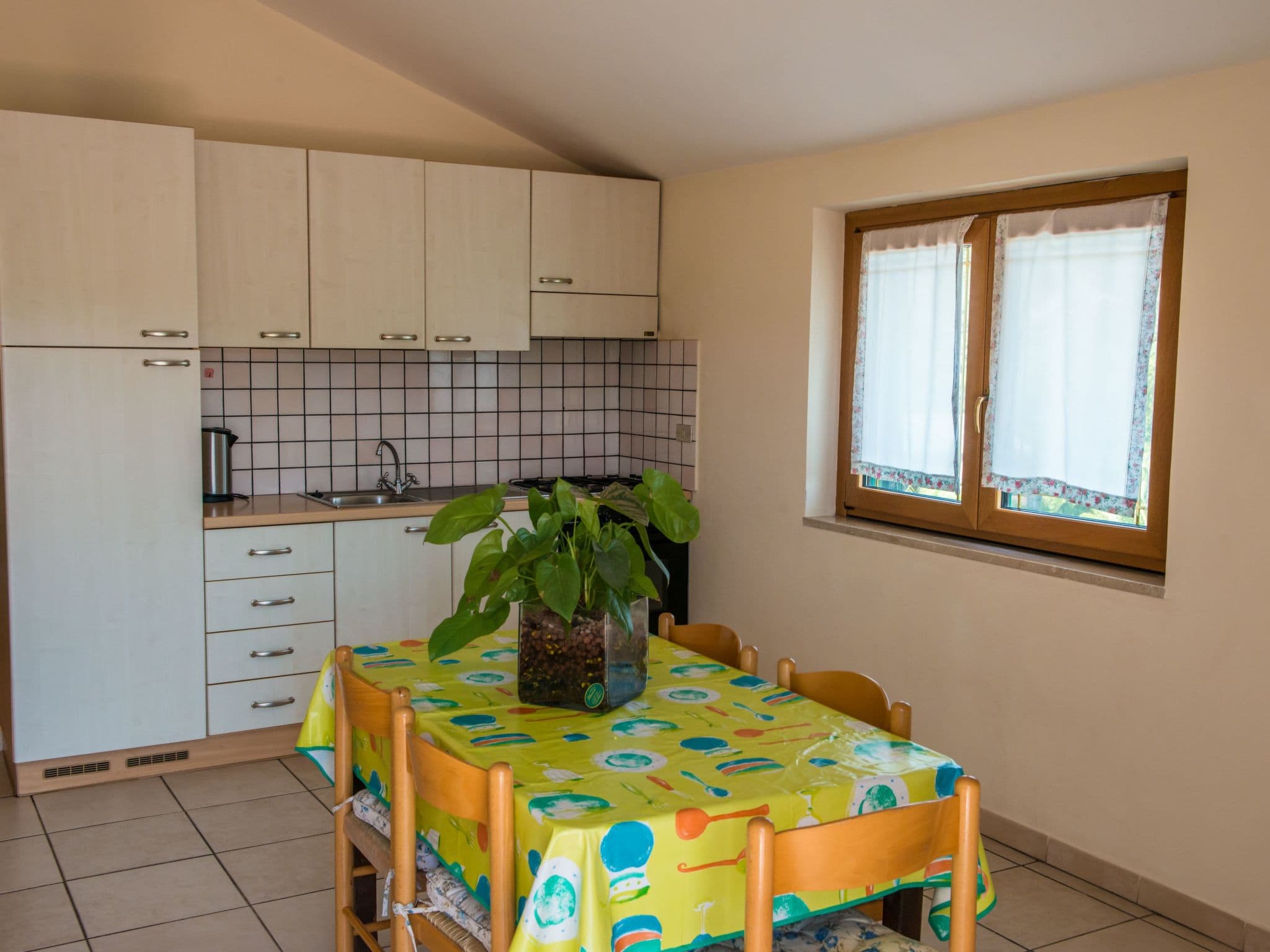 Gallery Image 13