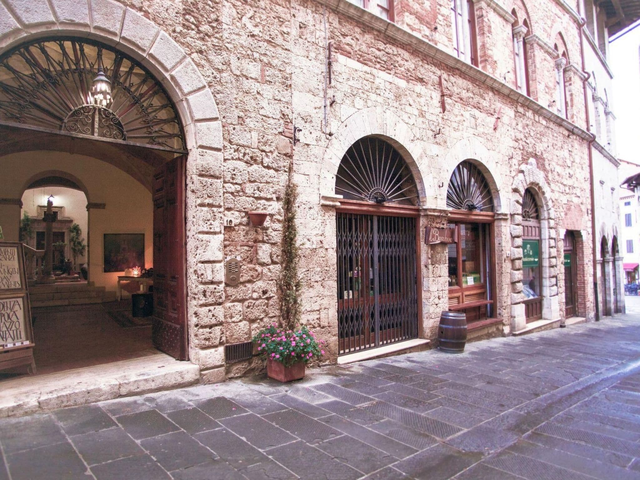 Gallery Image 10