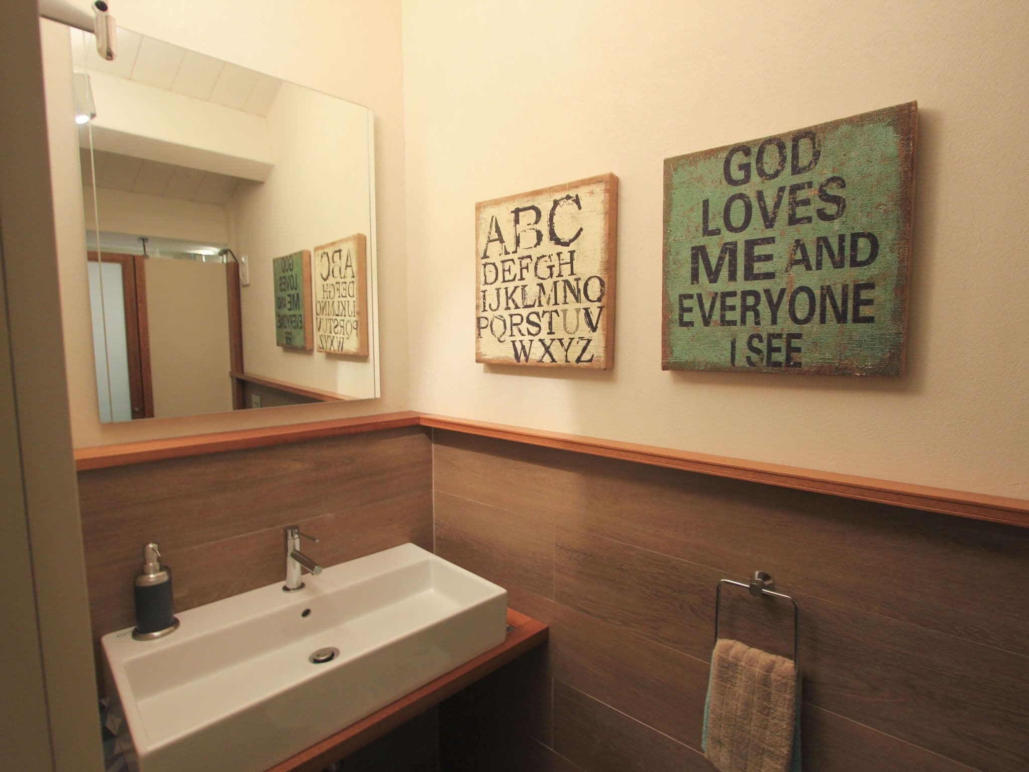 Bathroom / Wellness