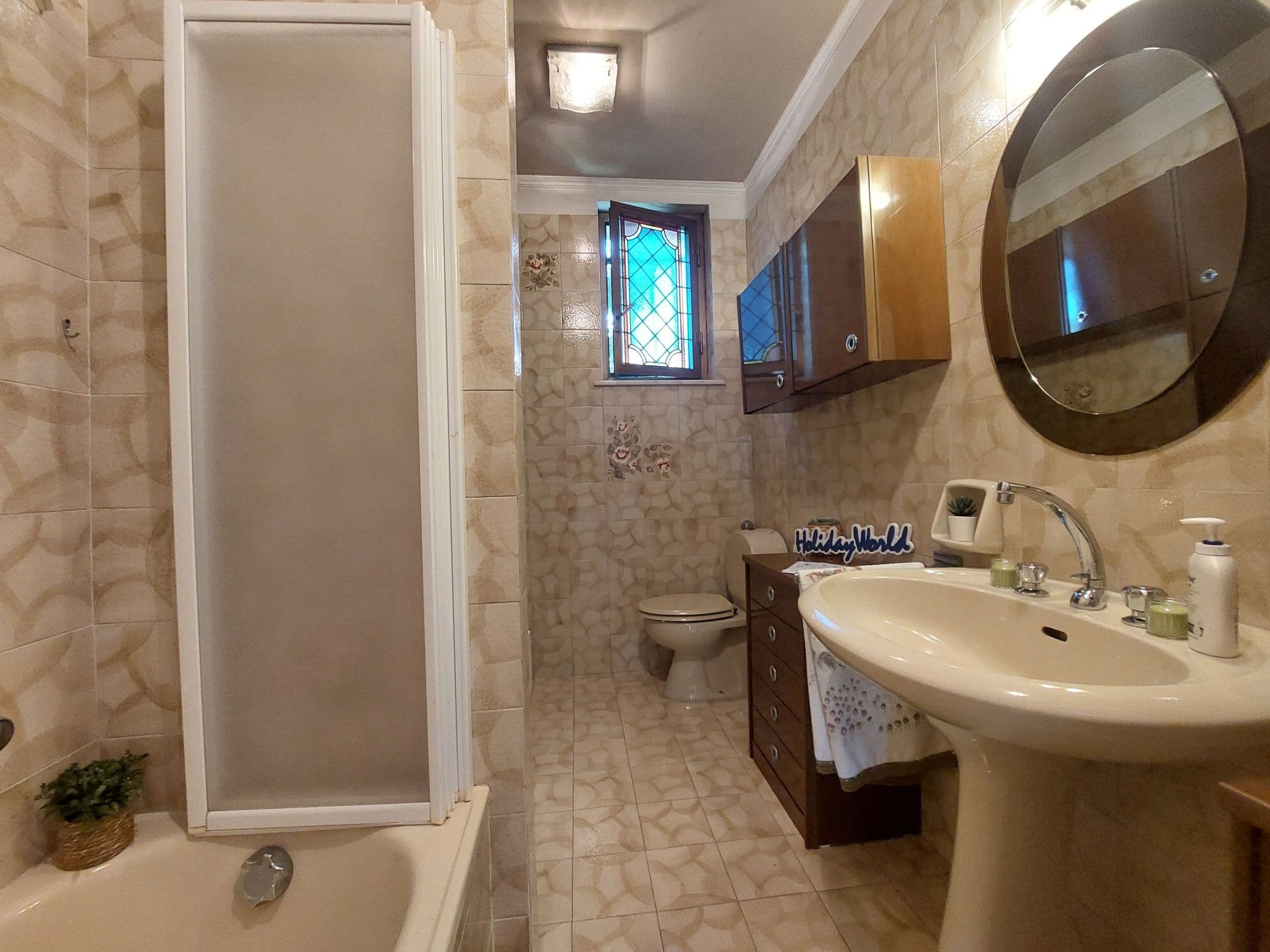 Bathroom / Wellness
