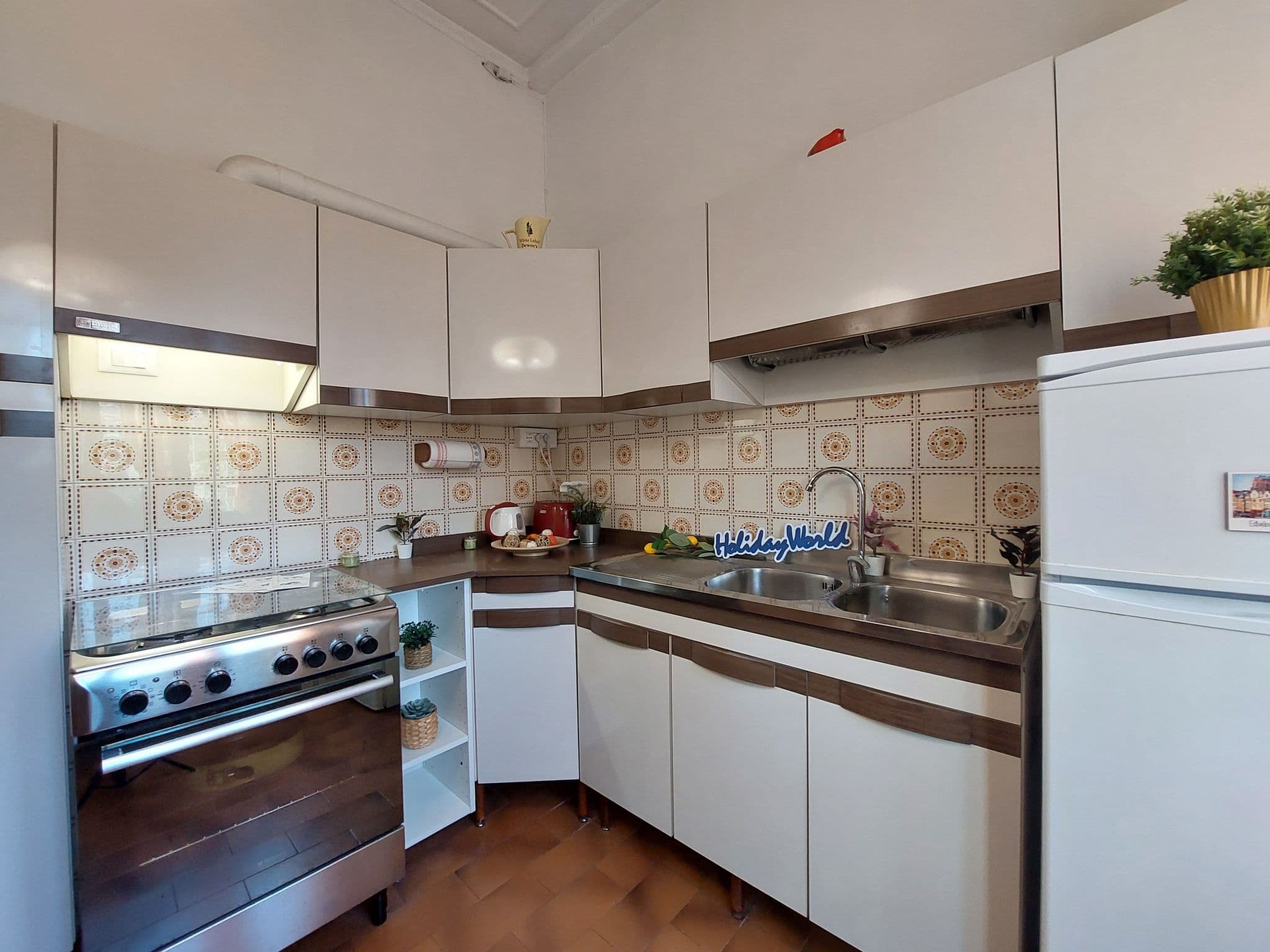 Gallery Image 13