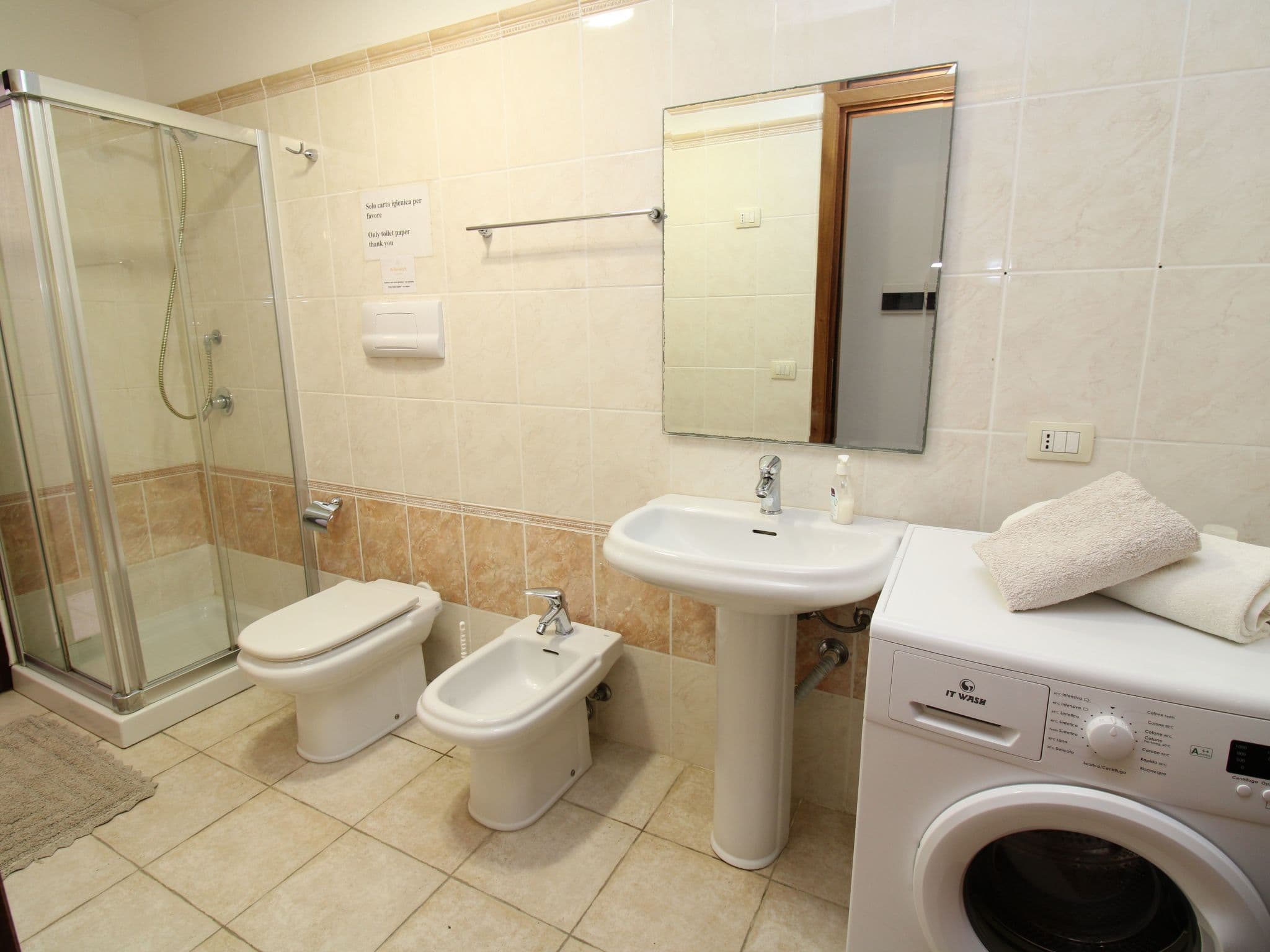 Bathroom / Wellness