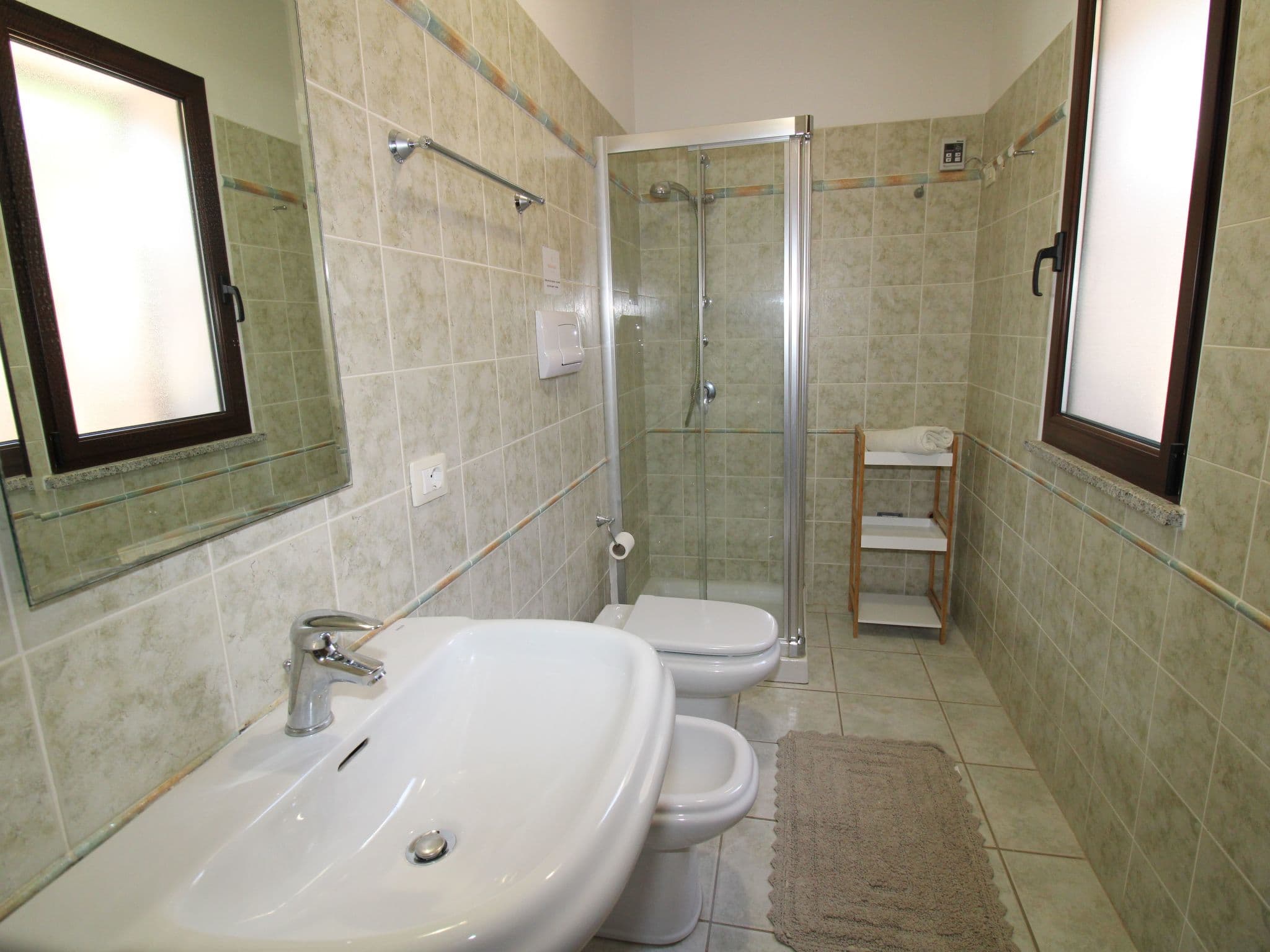 Gallery Image 12