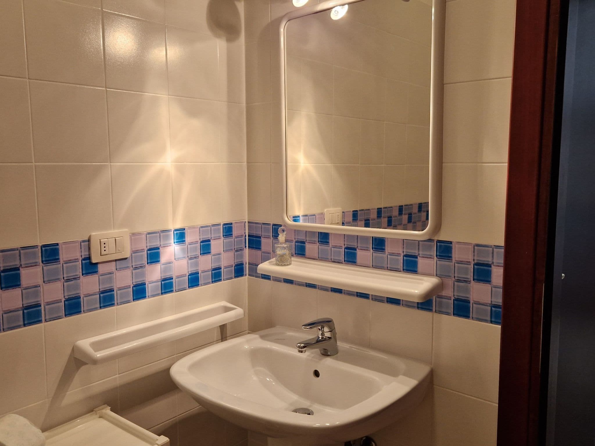 Gallery Image 12