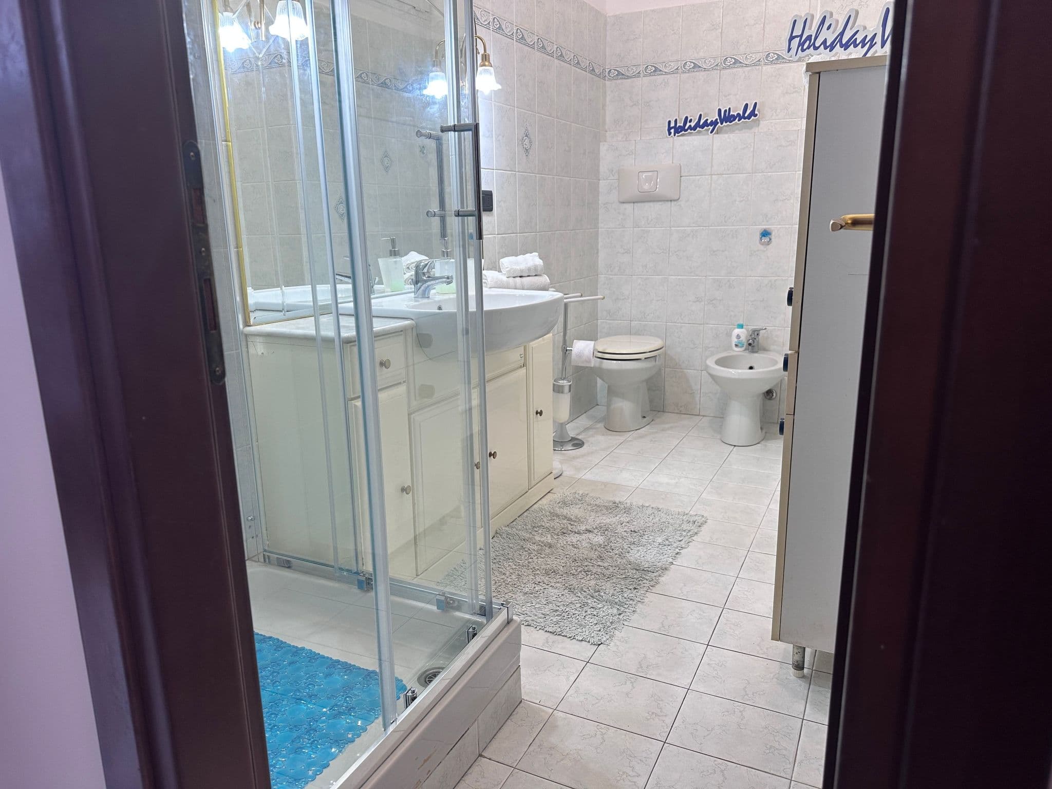 Bathroom / Wellness