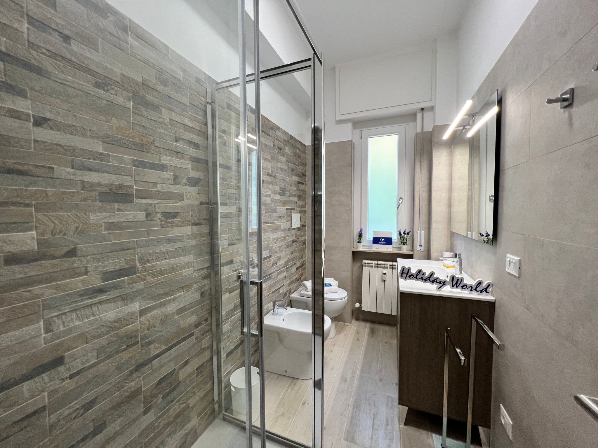 Bathroom / Wellness