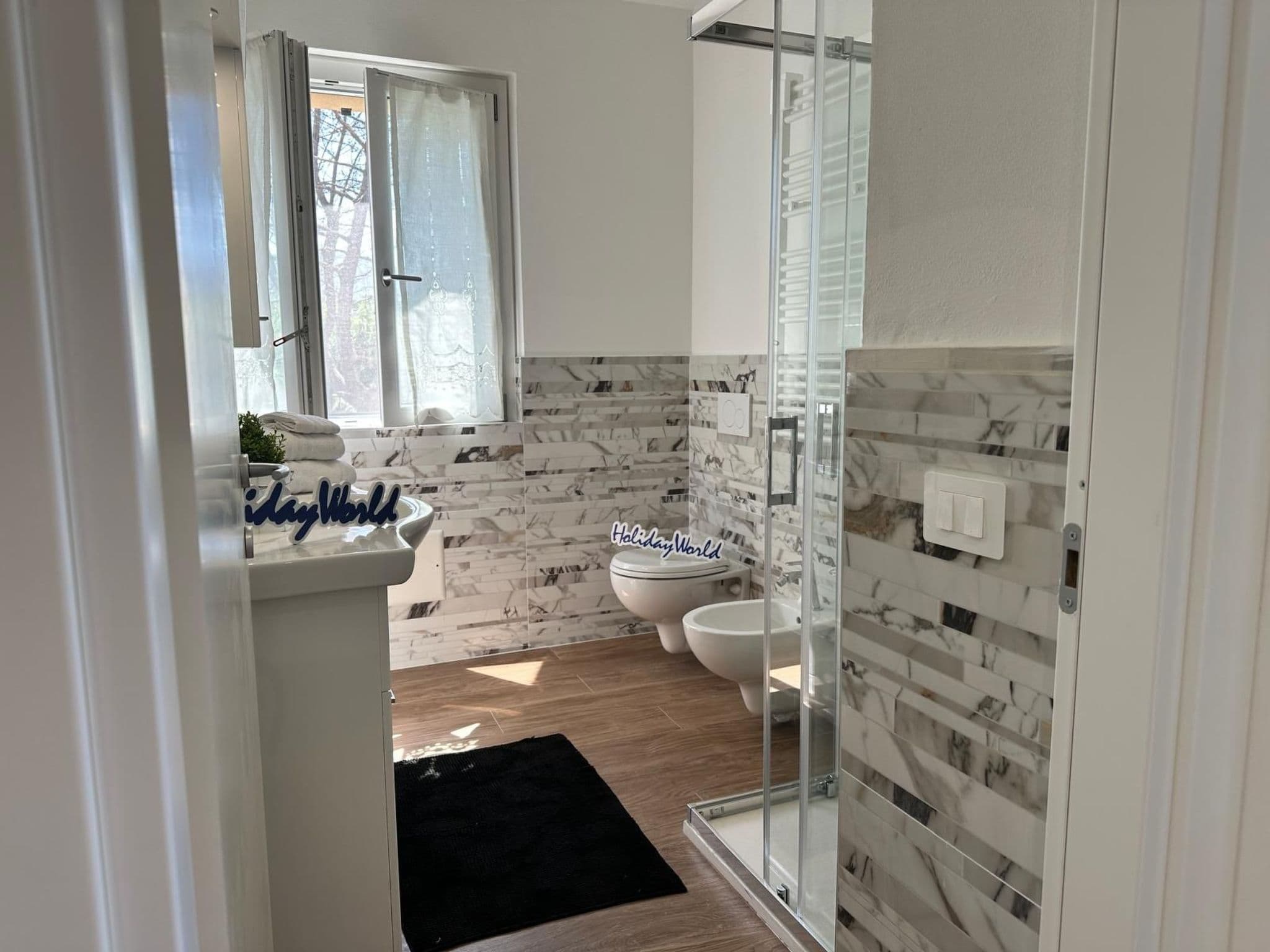 Bathroom / Wellness