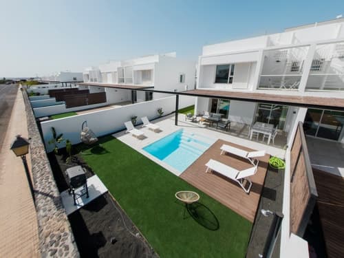 Casa Geca. Ideal villa with pool and ocean views