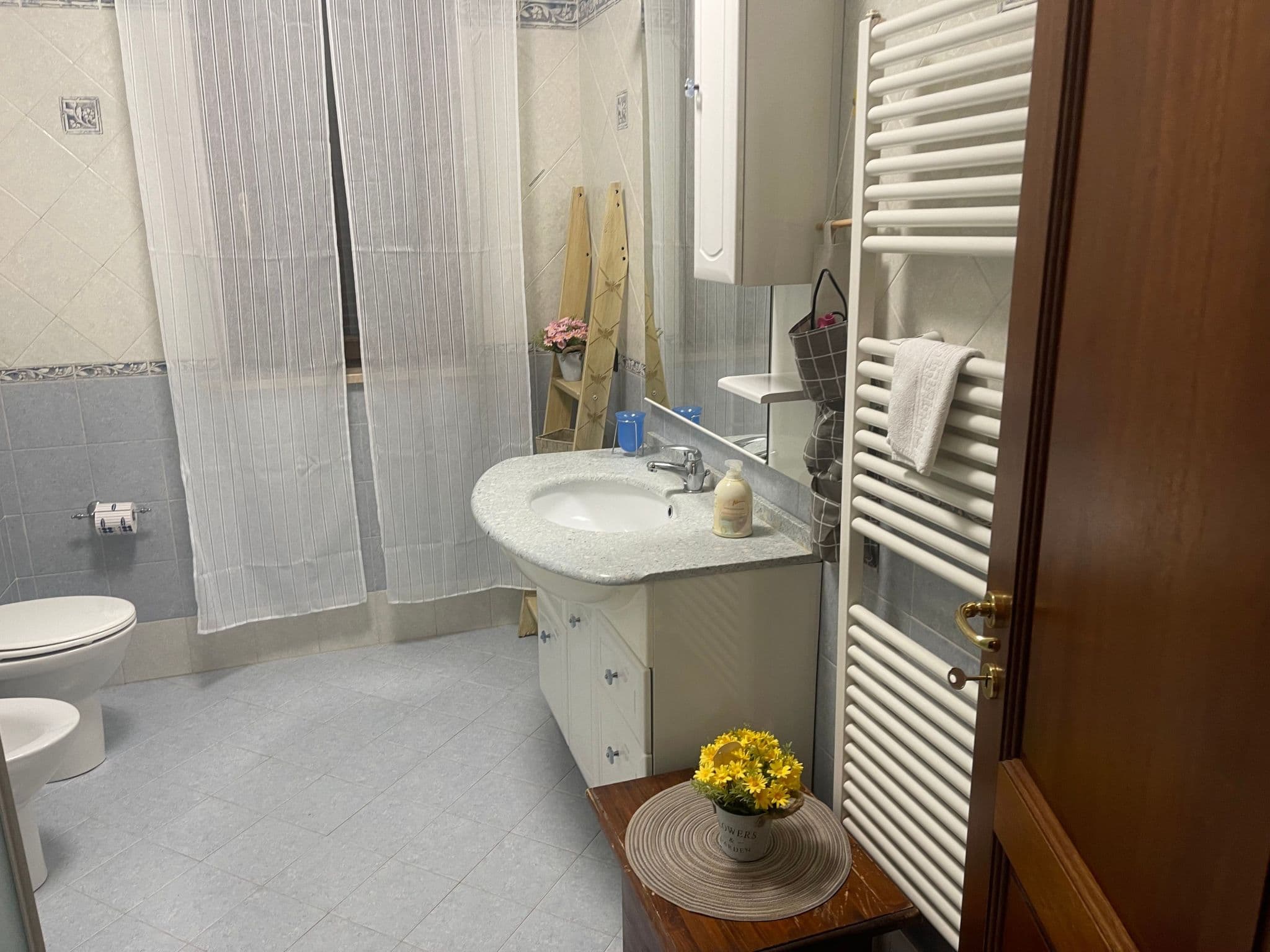 Gallery Image 58