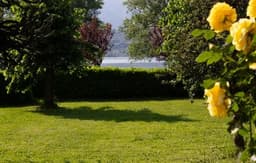 Fee4Me Cozy House on the Lake