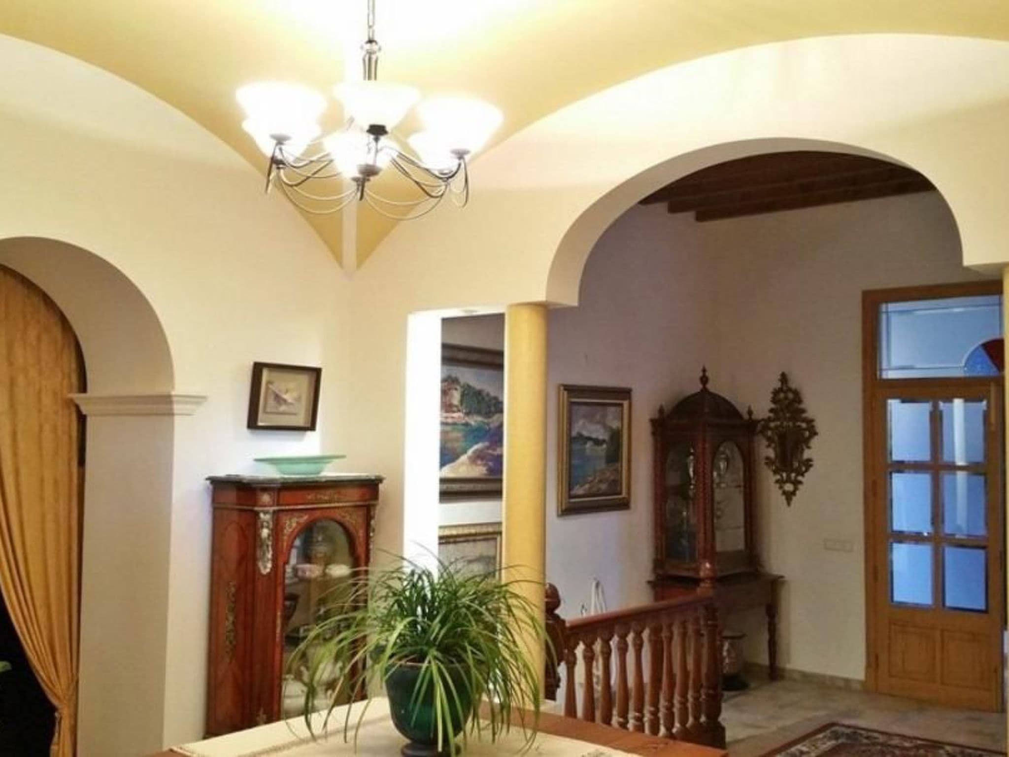 Gallery Image 15