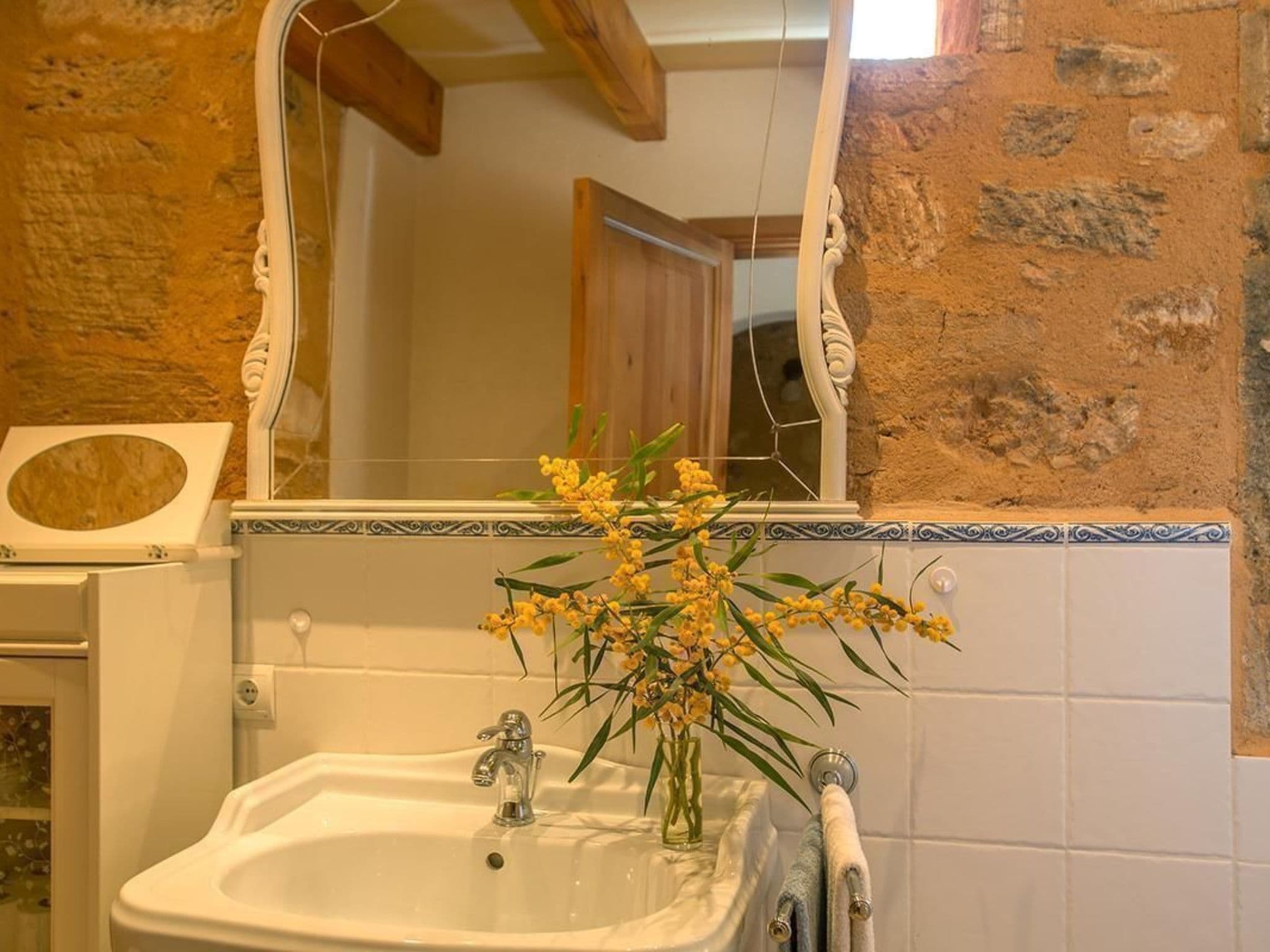 Gallery Image 14