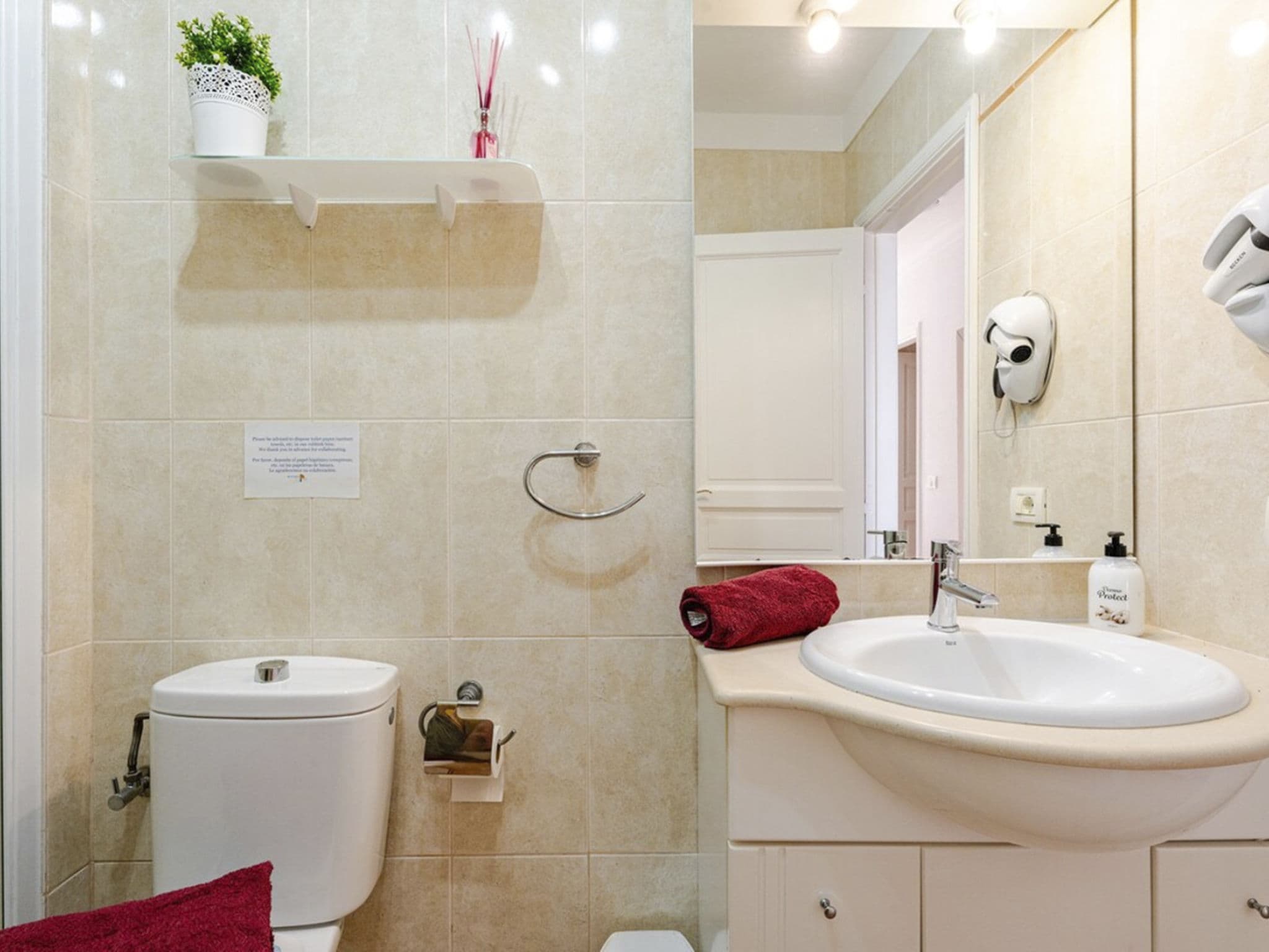 Gallery Image 15