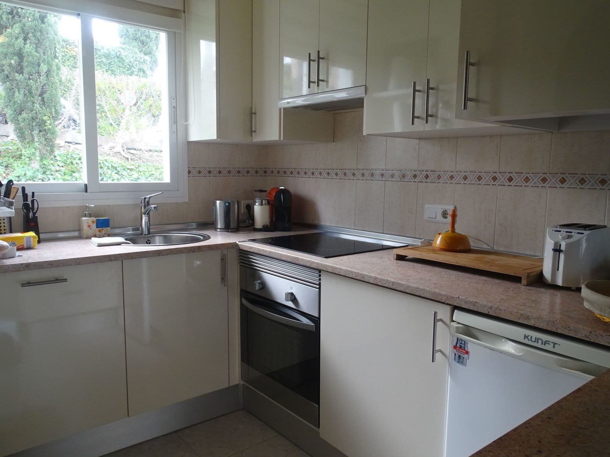 Gallery Image 13