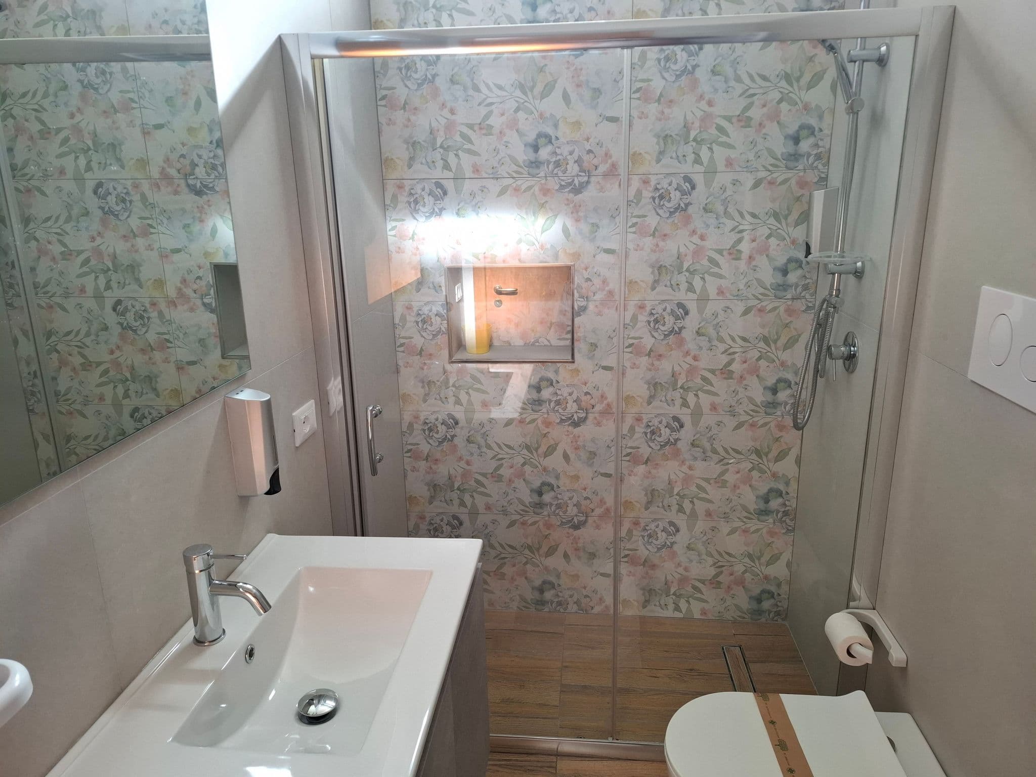 Gallery Image 13
