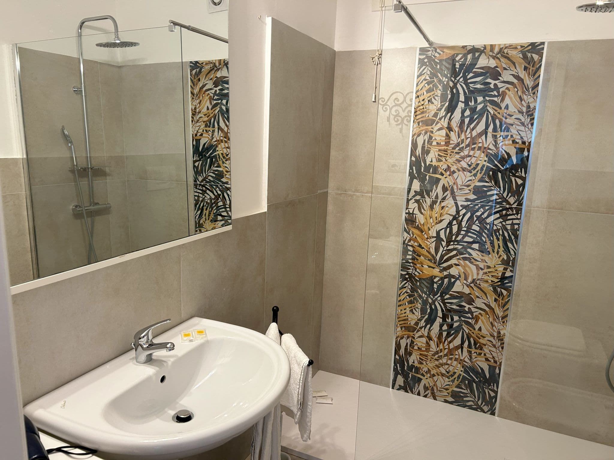 Gallery Image 15
