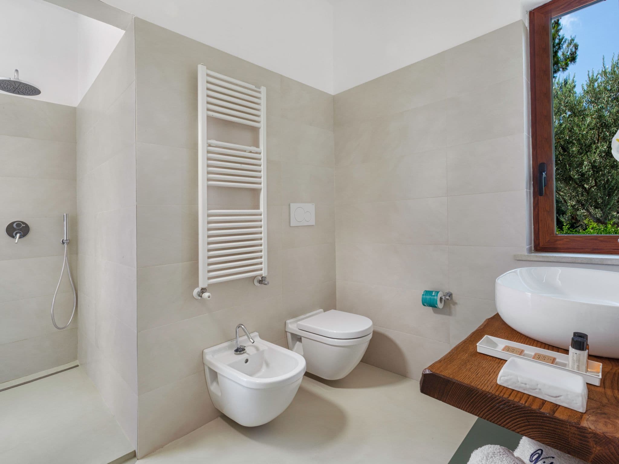 Bathroom / Wellness