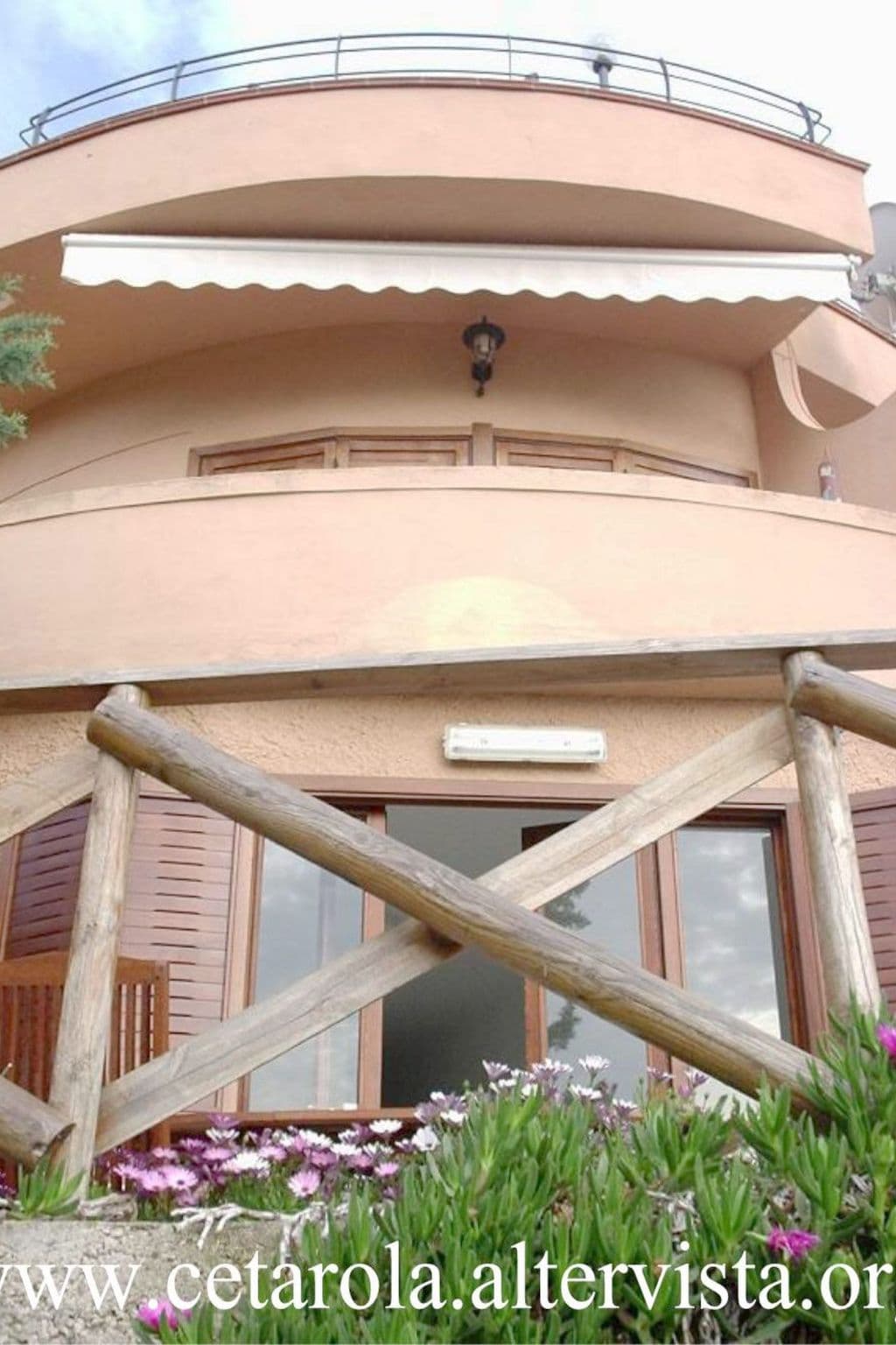 Gallery Image 21