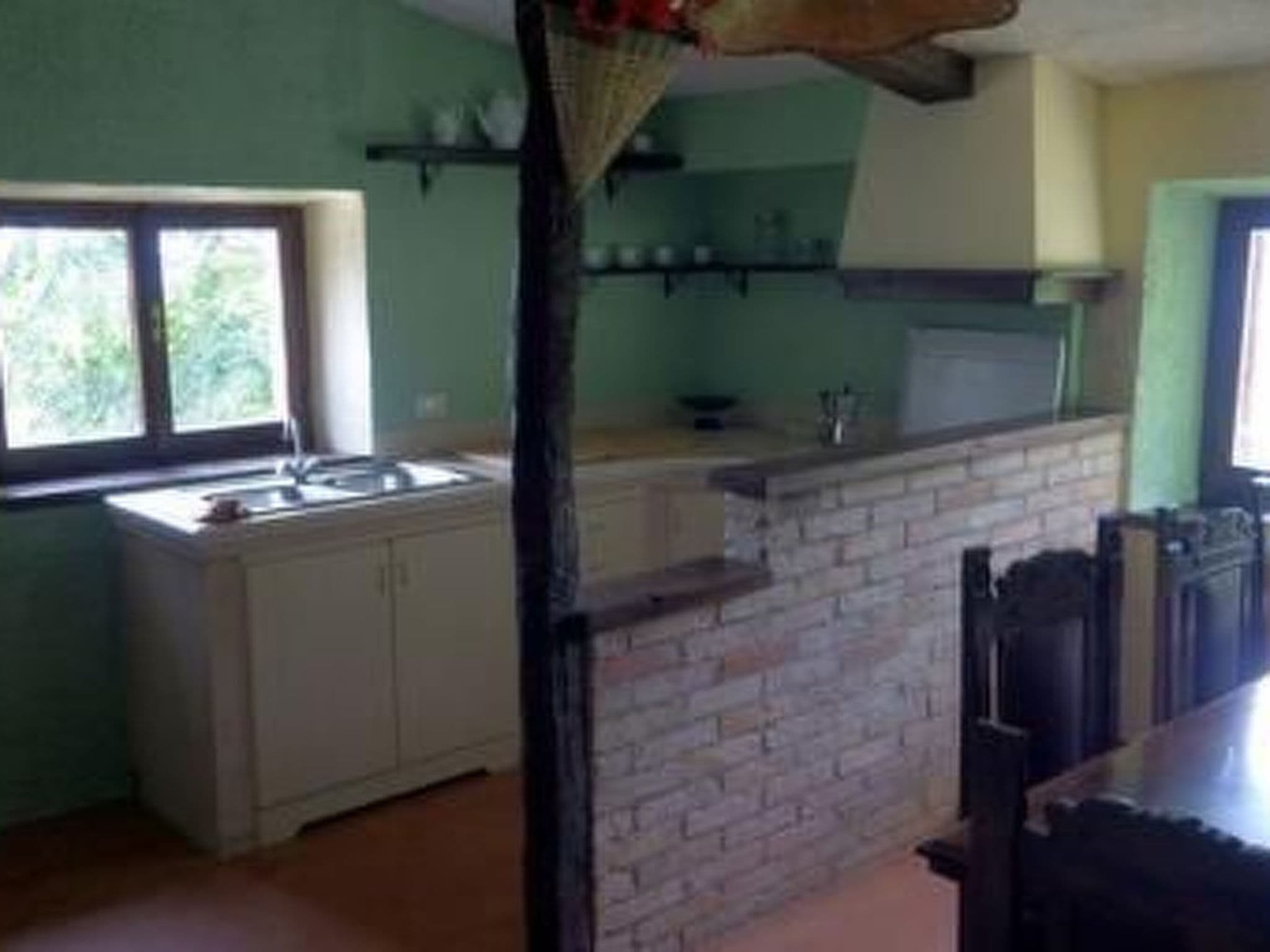 Gallery Image 42