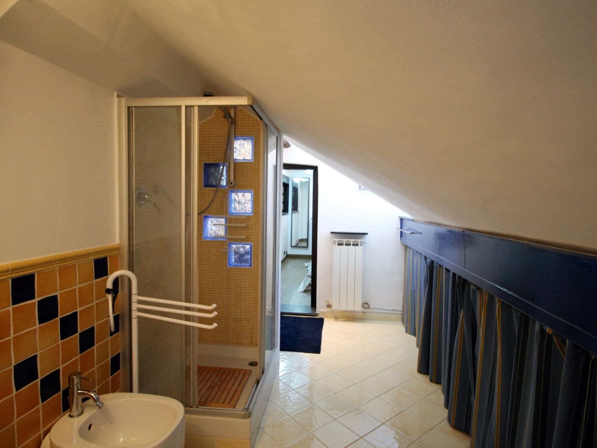 Gallery Image 18