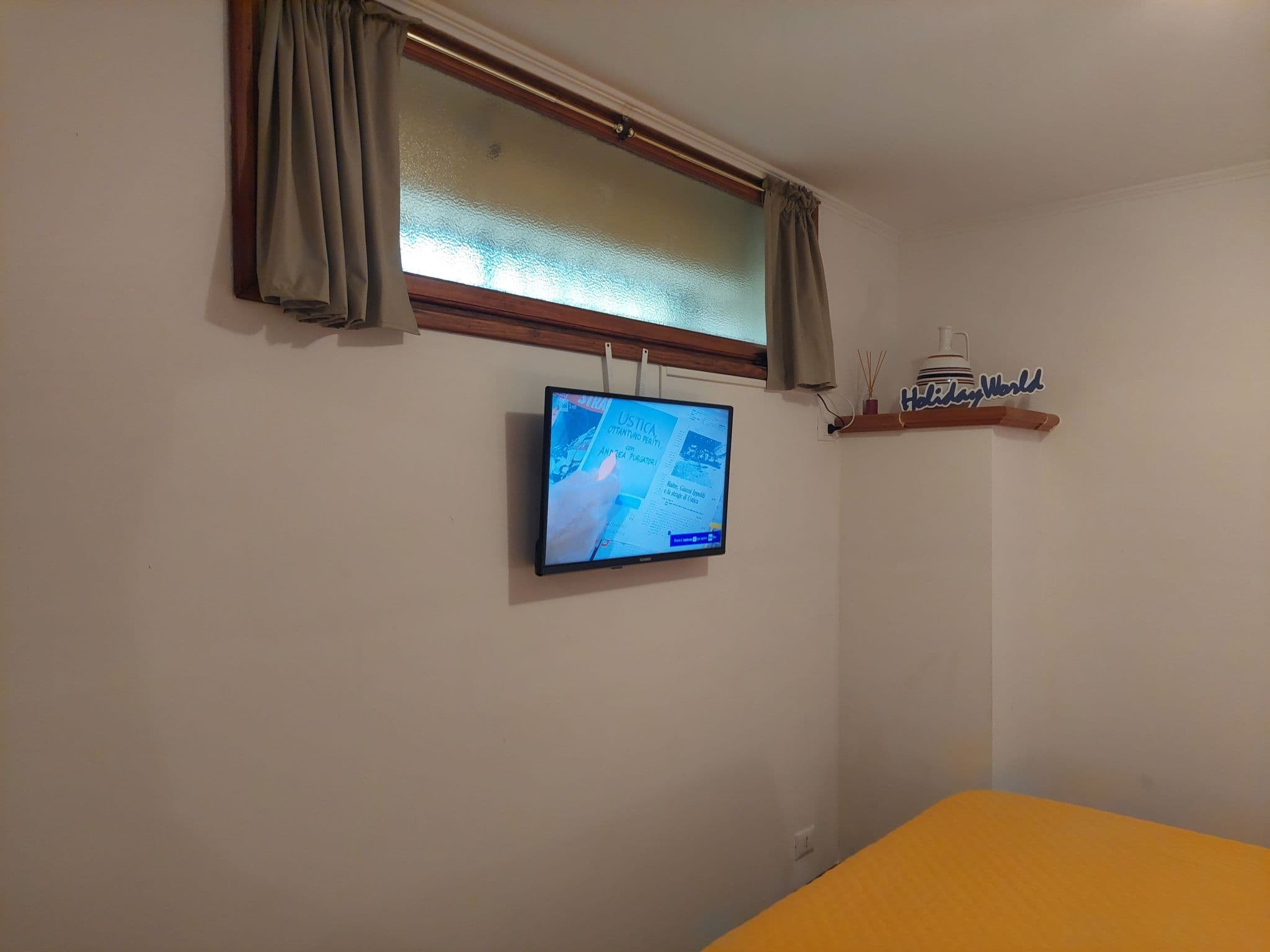 Gallery Image 13