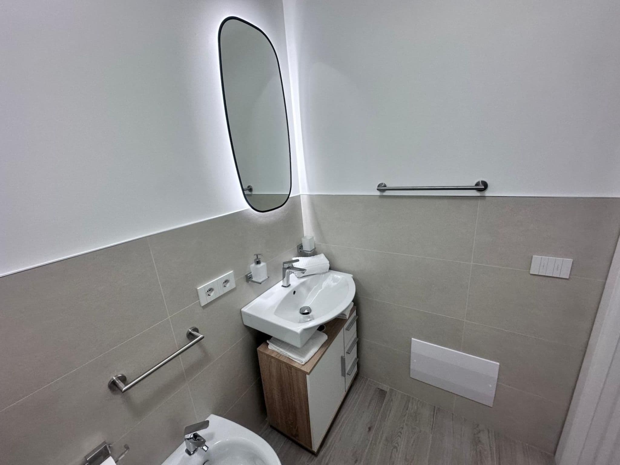 Gallery Image 12