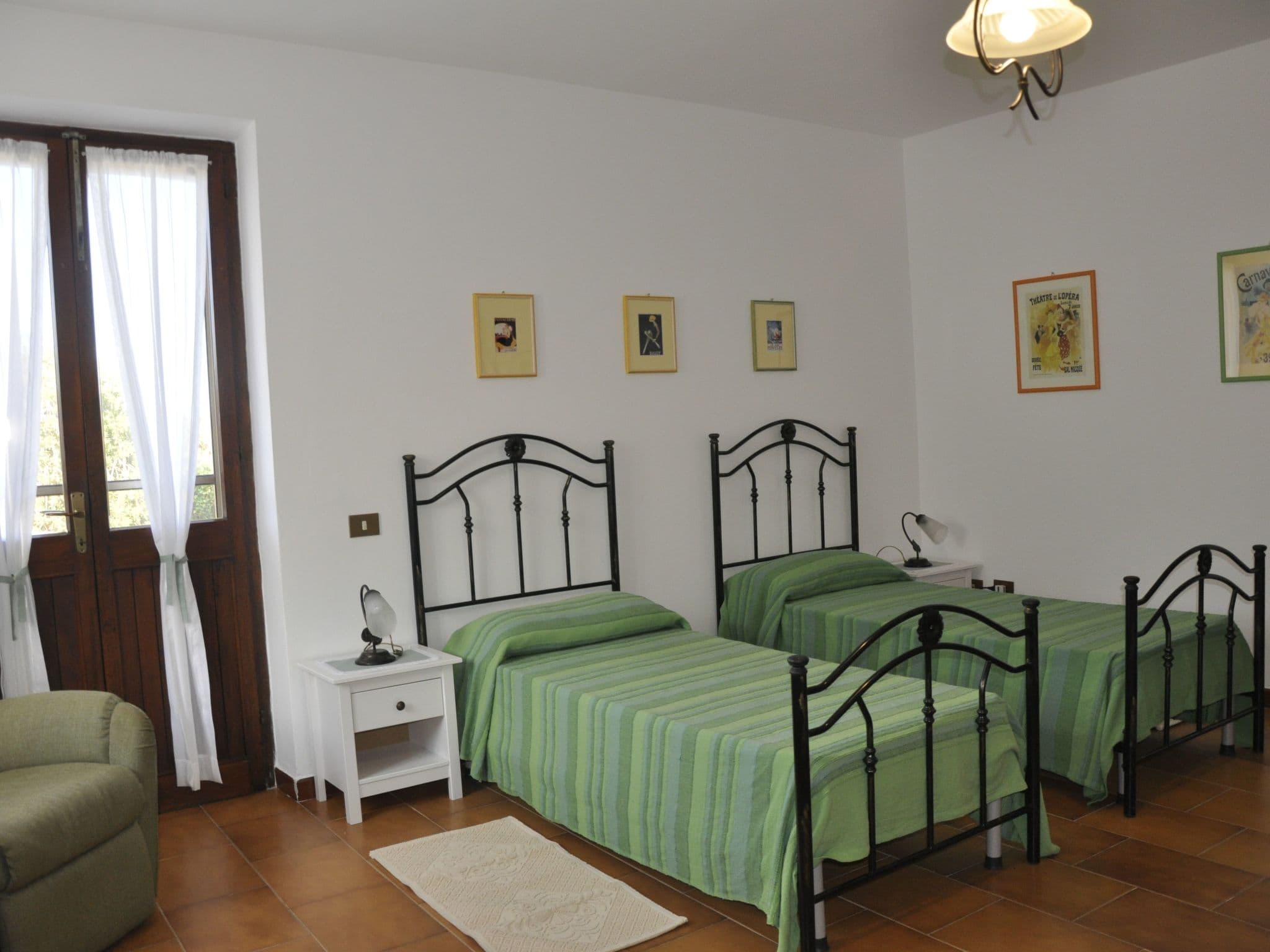Gallery Image 13