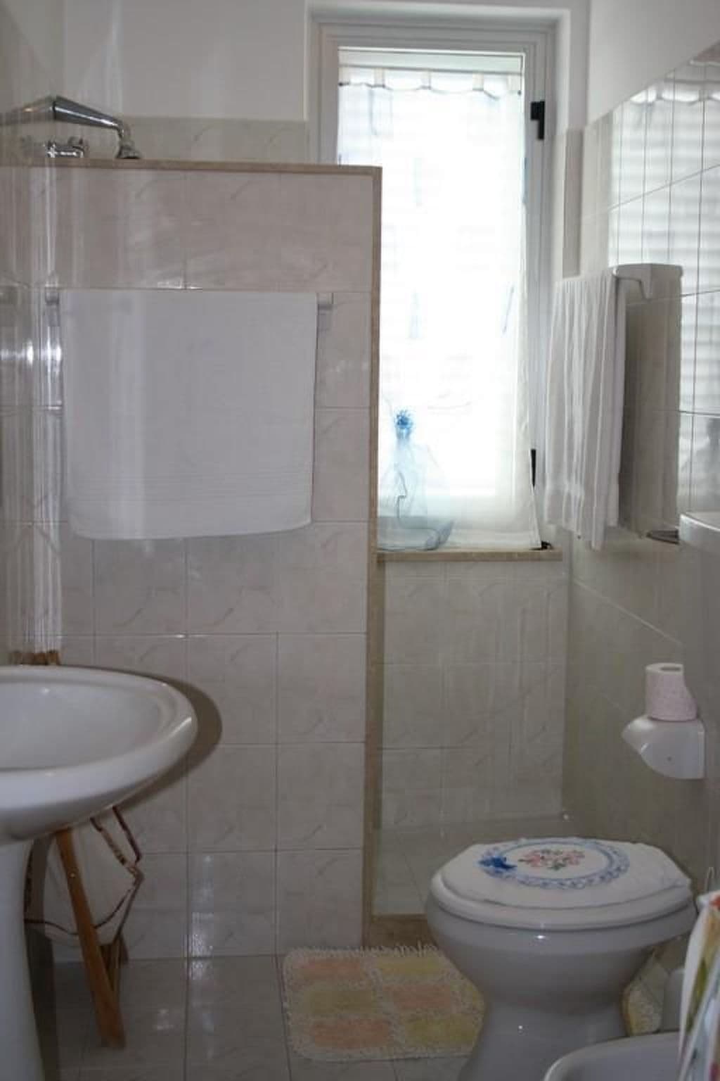 Gallery Image 9