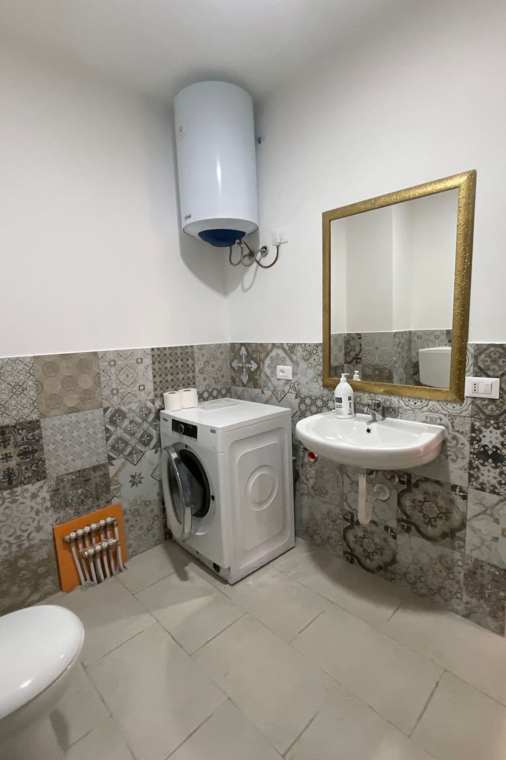 Gallery Image 6