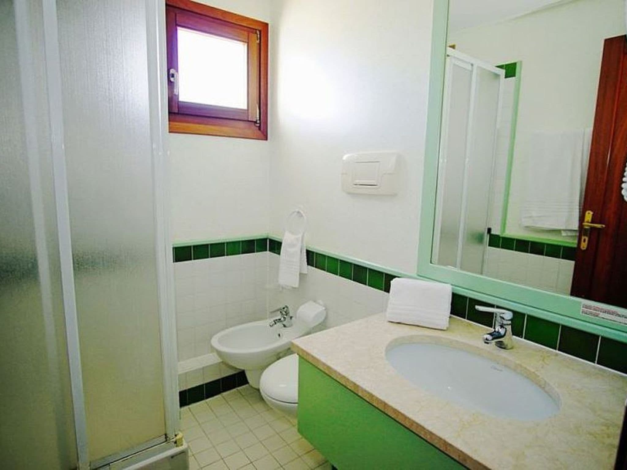 Gallery Image 17