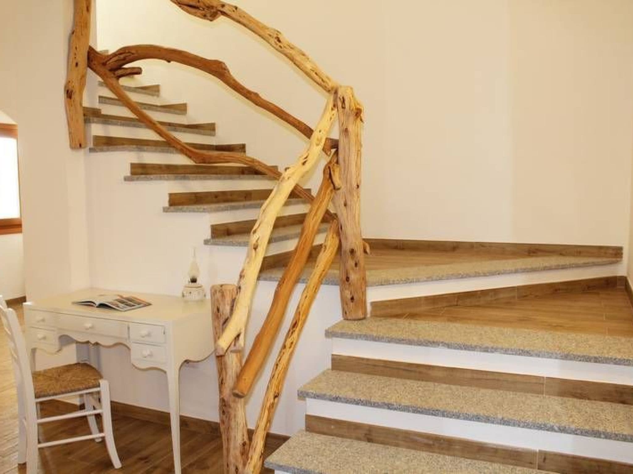 Gallery Image 15