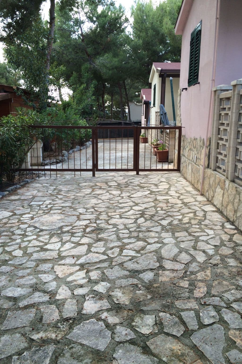 Gallery Image 17
