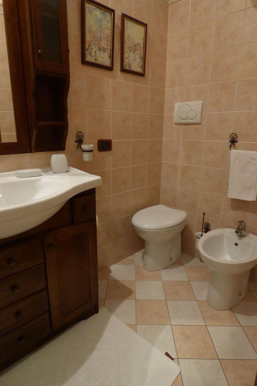 Bathroom / Wellness