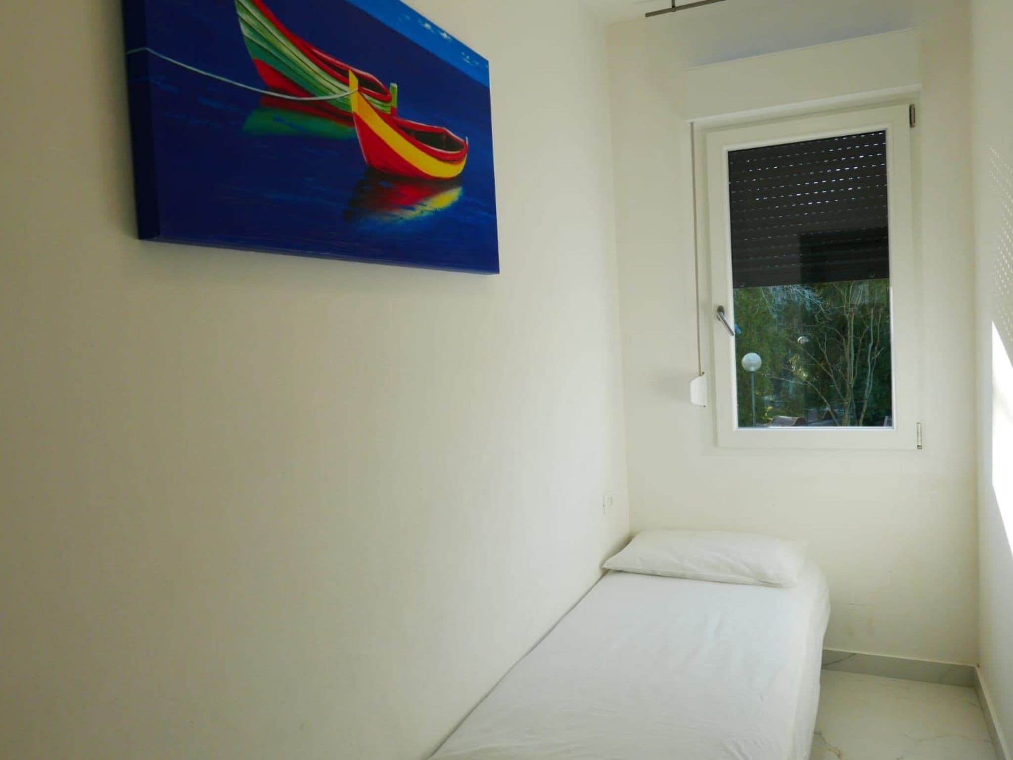 Gallery Image 19
