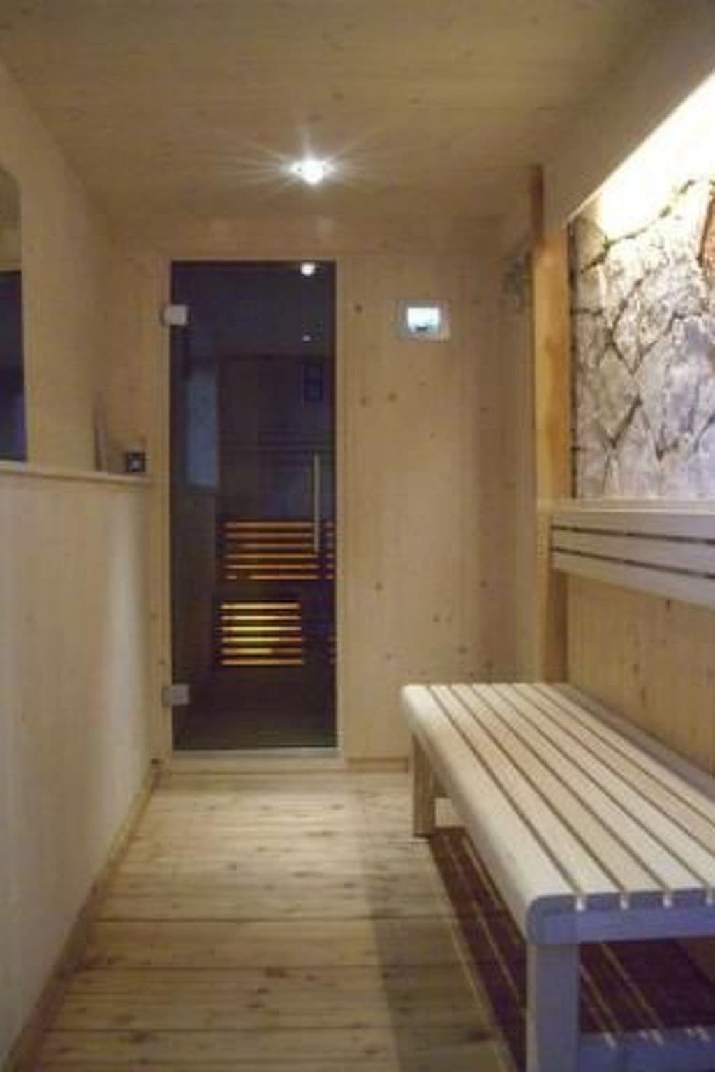 Gallery Image 12