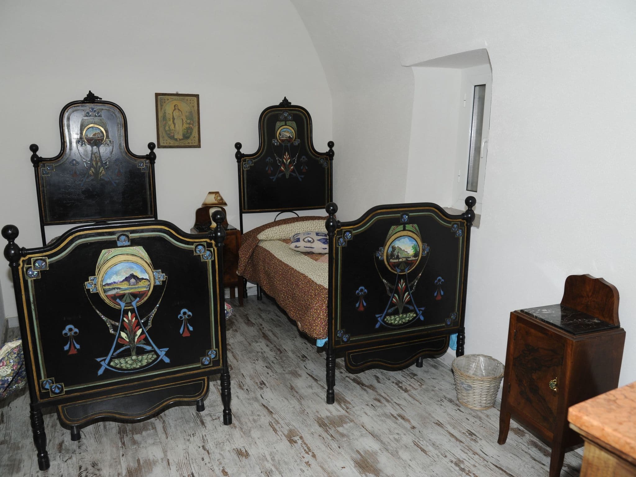 Gallery Image 19