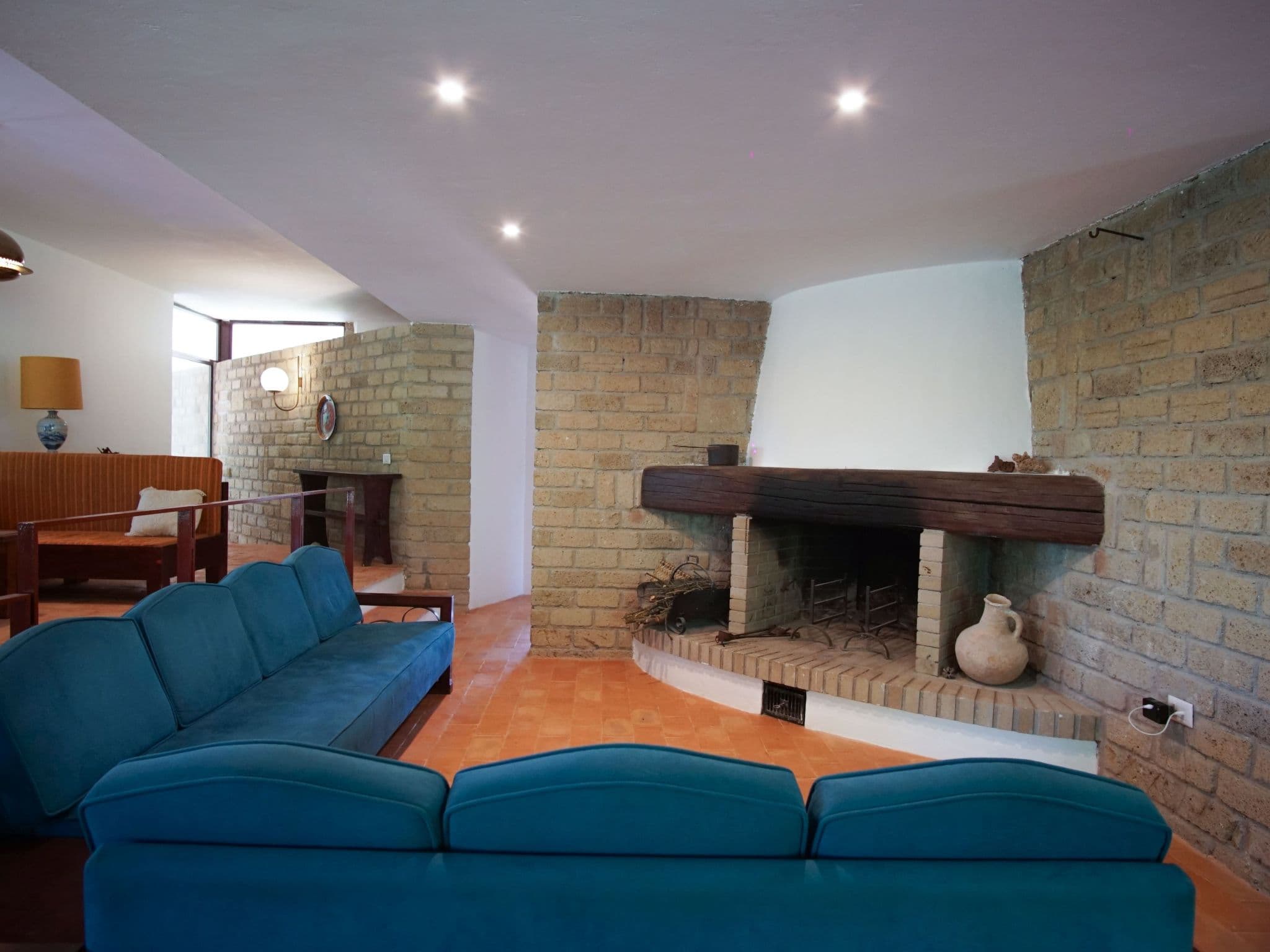 Gallery Image 15