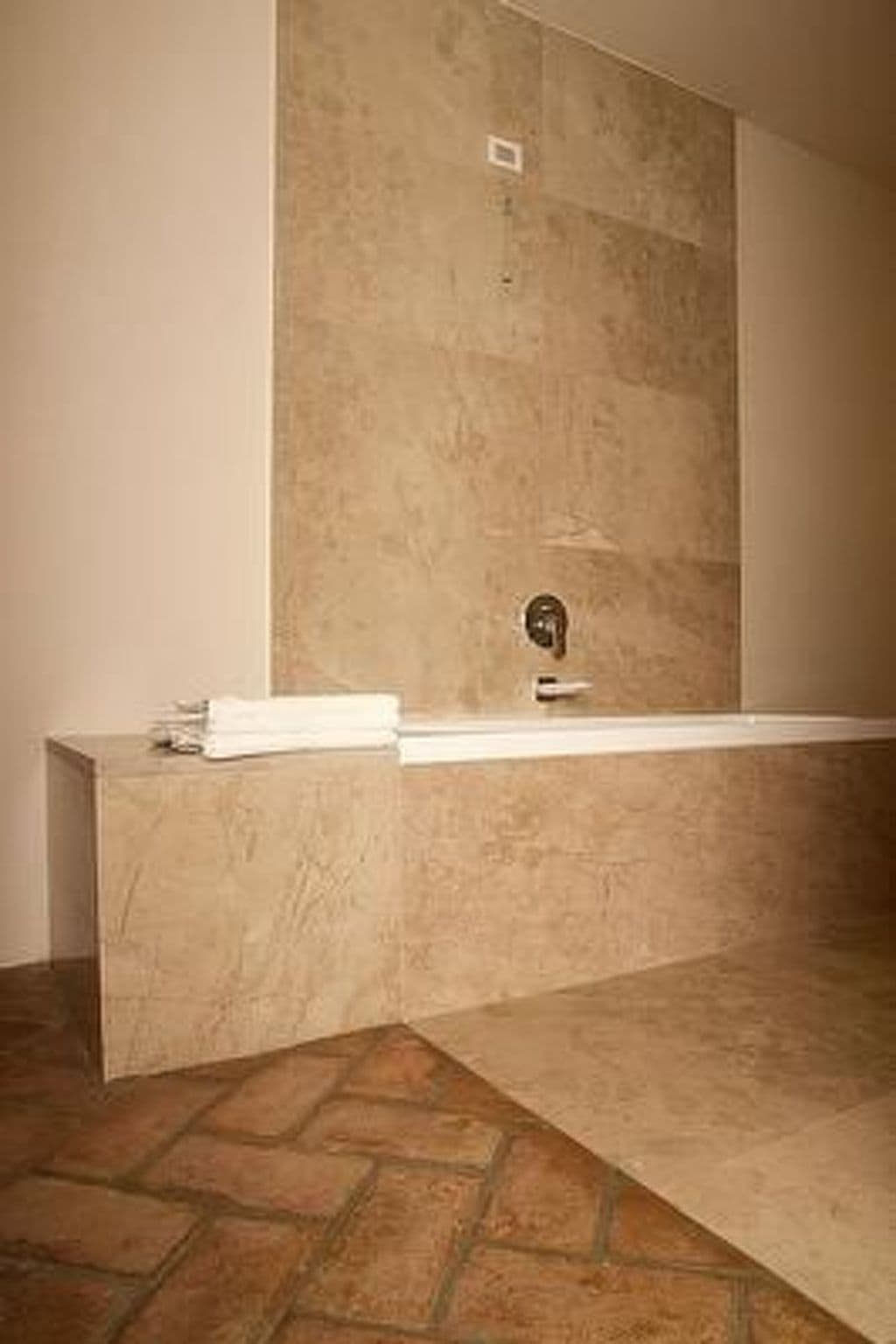 Gallery Image 21