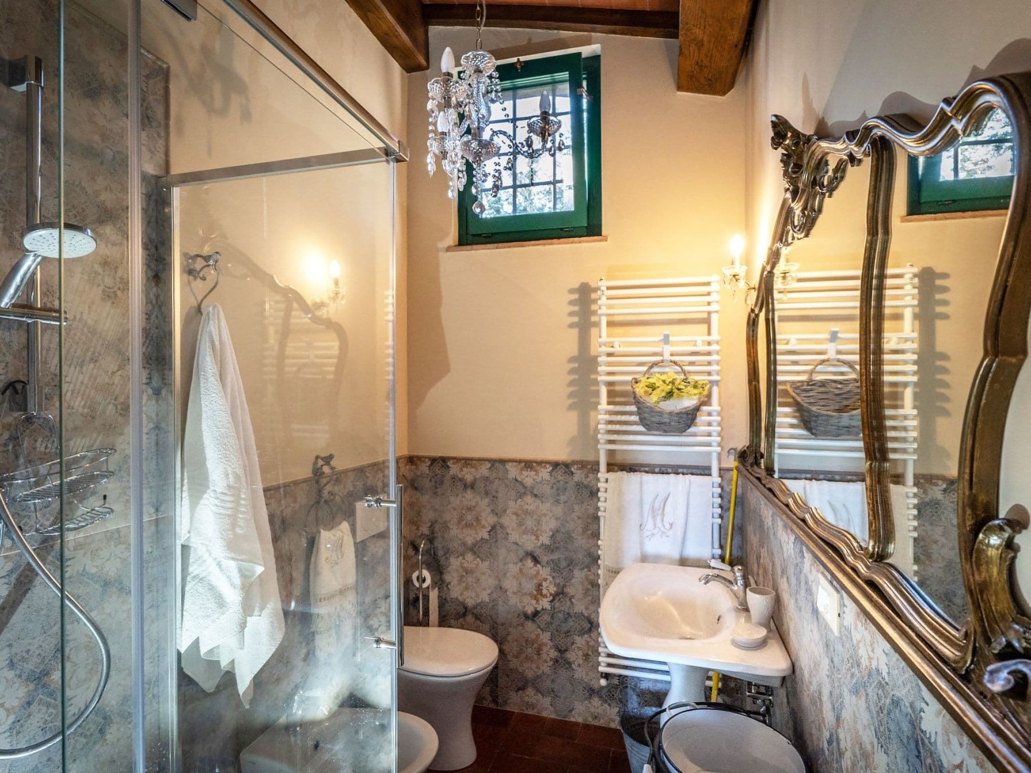 Bathroom / Wellness