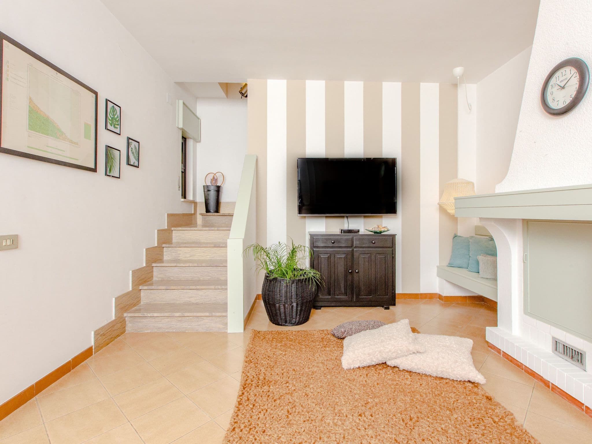 Gallery Image 15