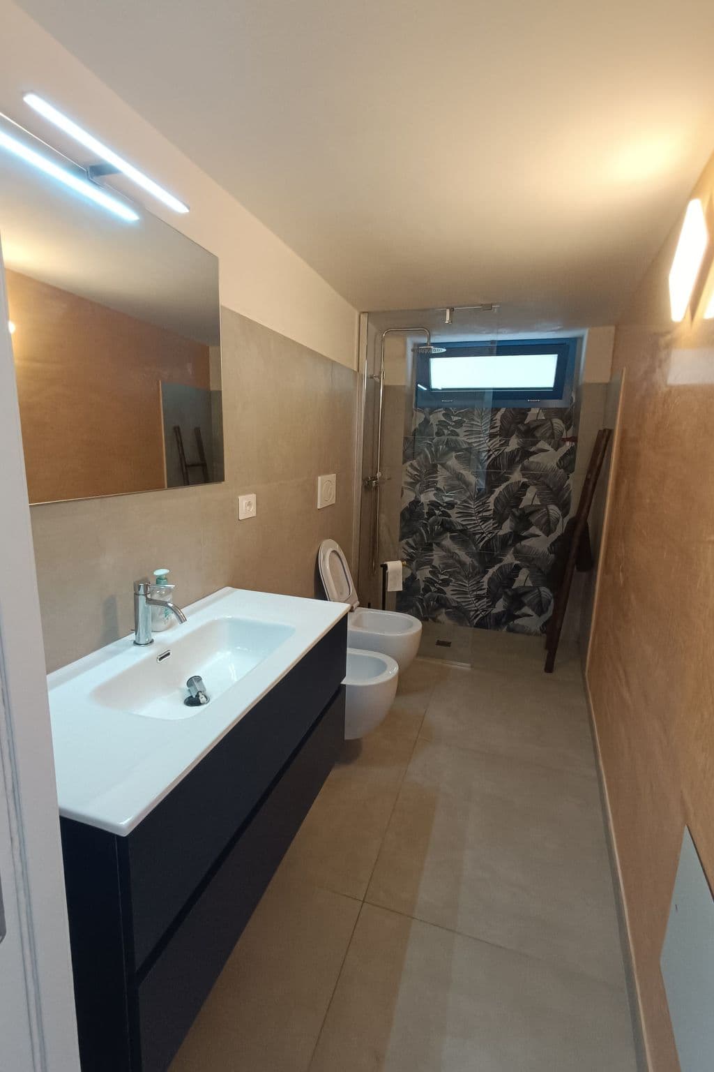 Gallery Image 32