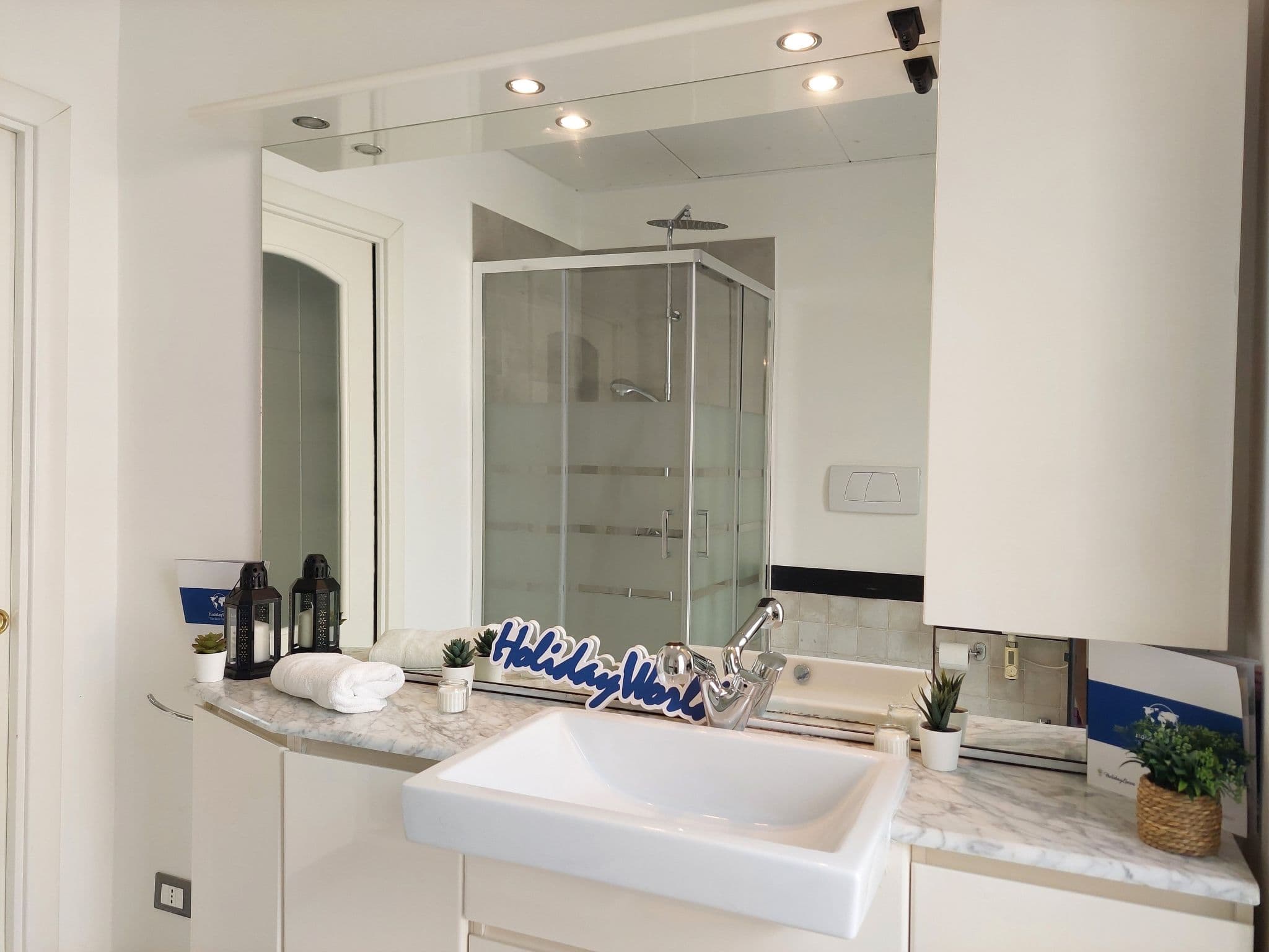 Bathroom / Wellness