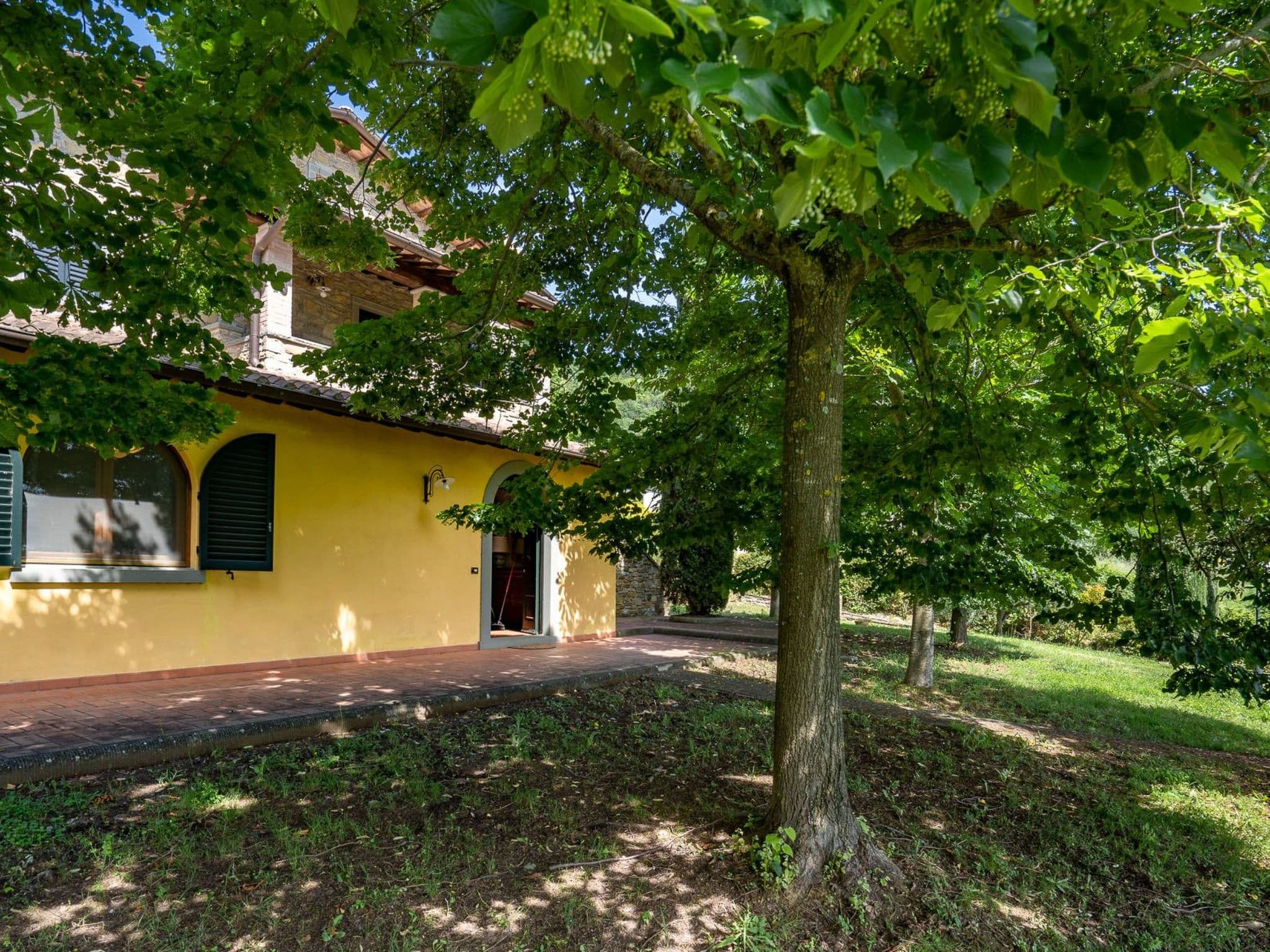 Gallery Image 64