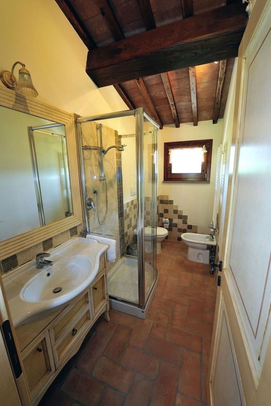 Bathroom / Wellness