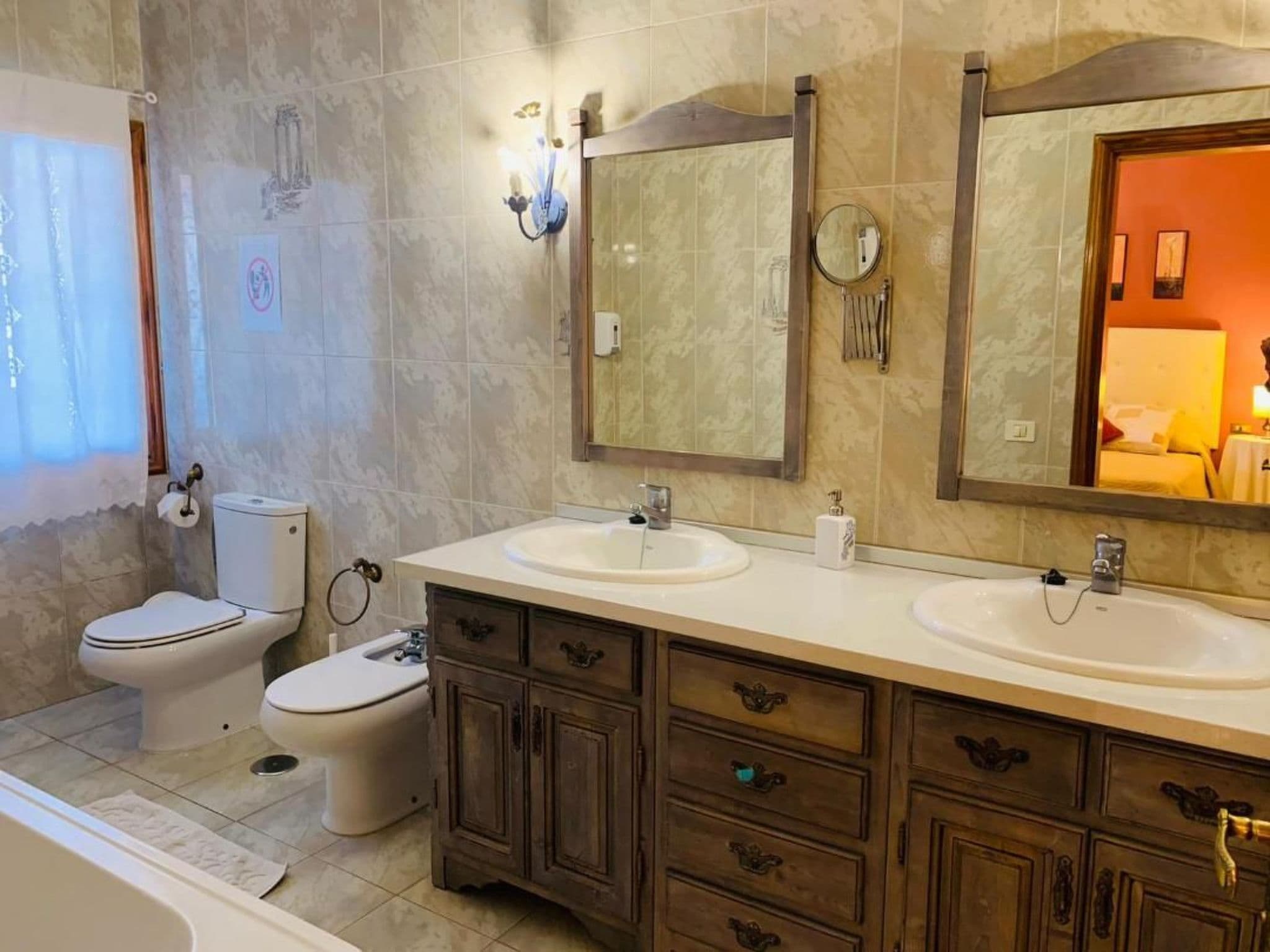 Bathroom / Wellness