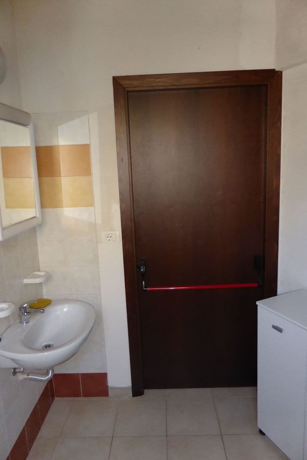 Gallery Image 15