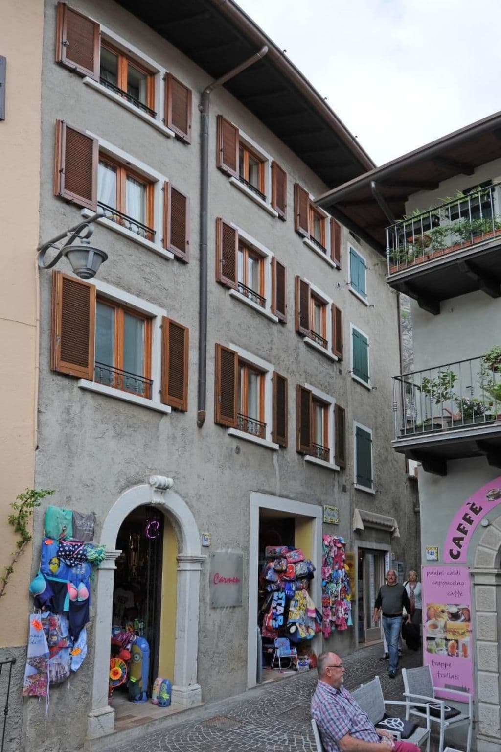 Gallery Image 50