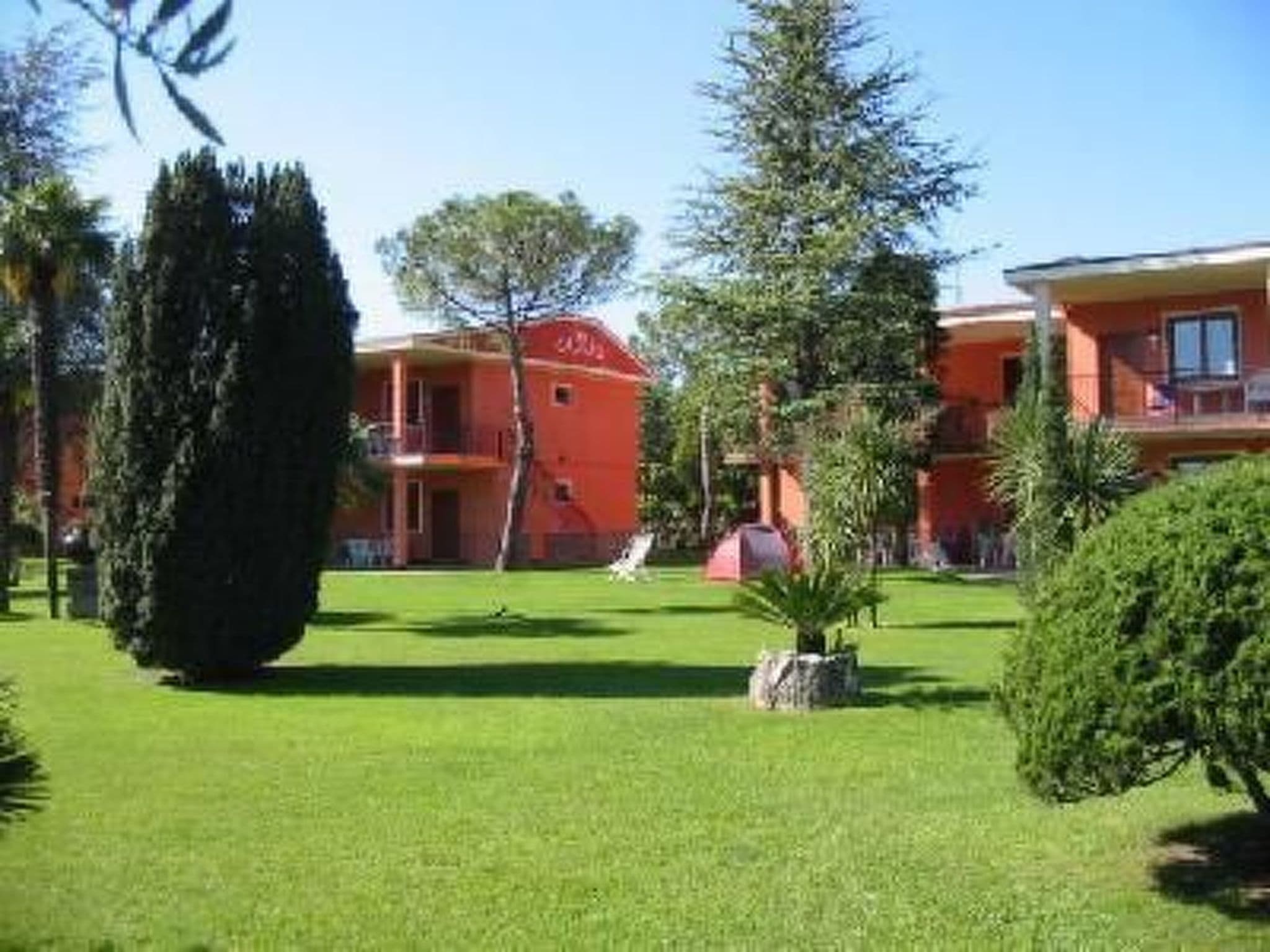 Gallery Image 13