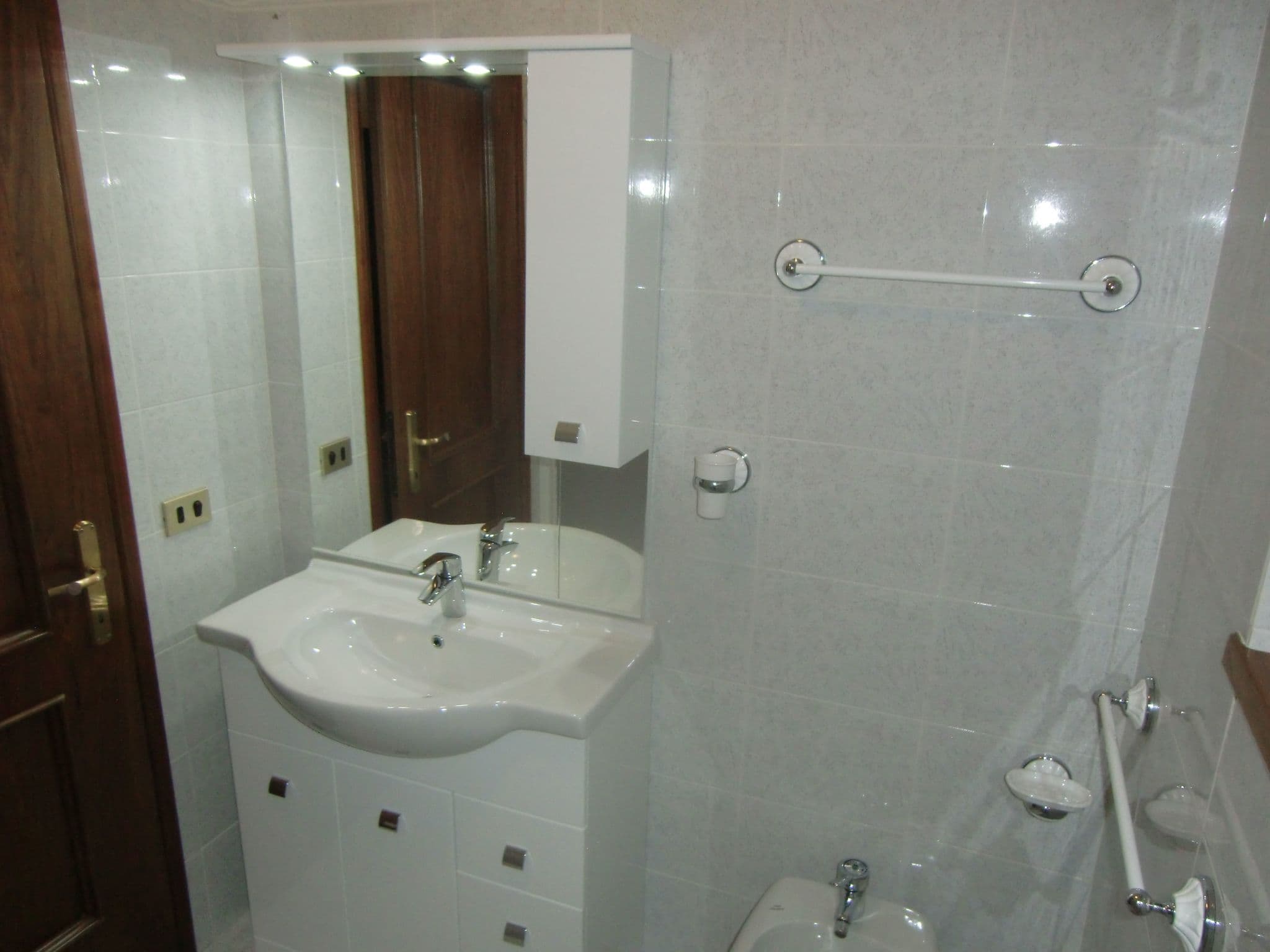 Gallery Image 19