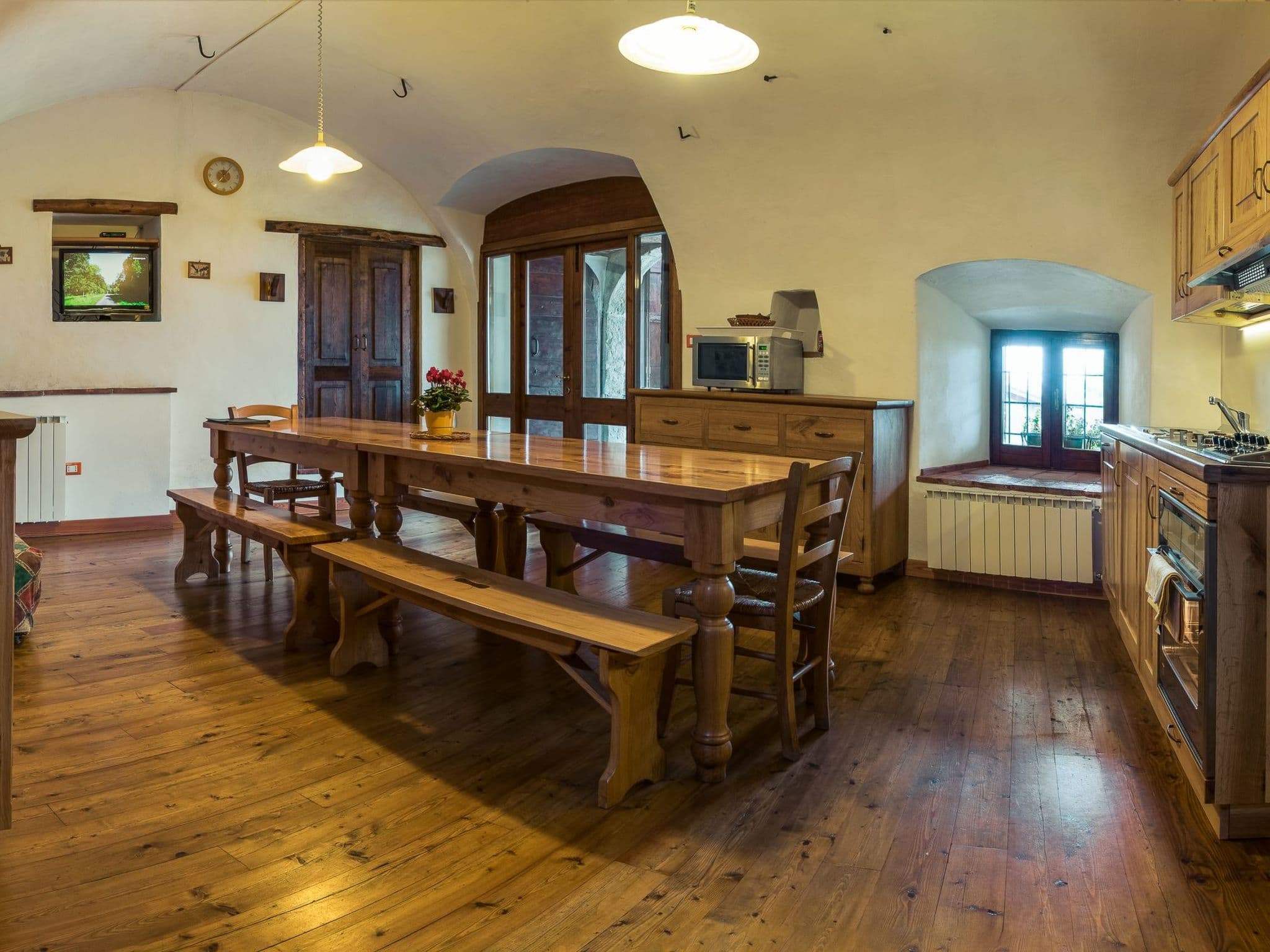 Kitchen / Dining Room